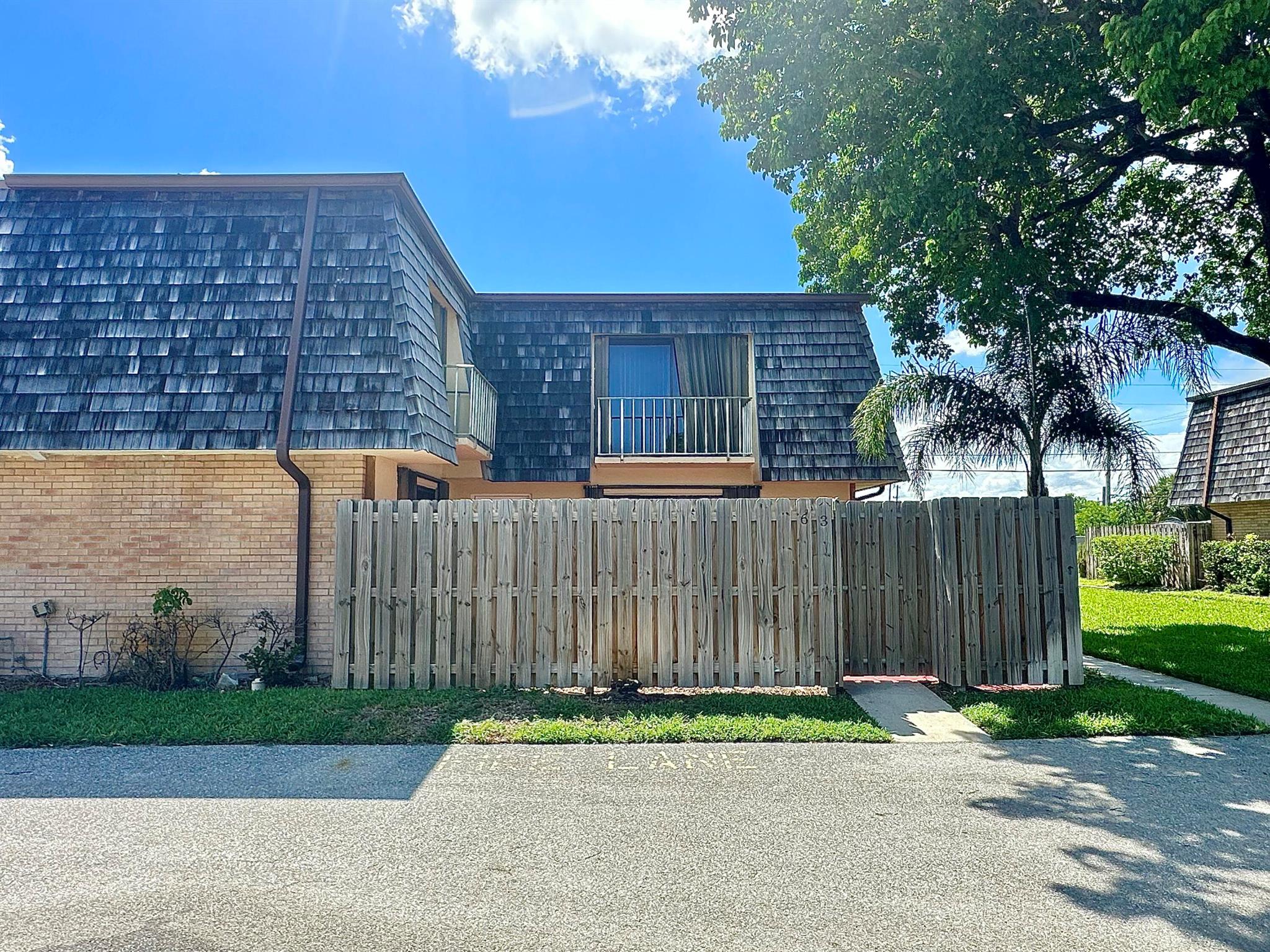 Lakewood 1St Addition Of