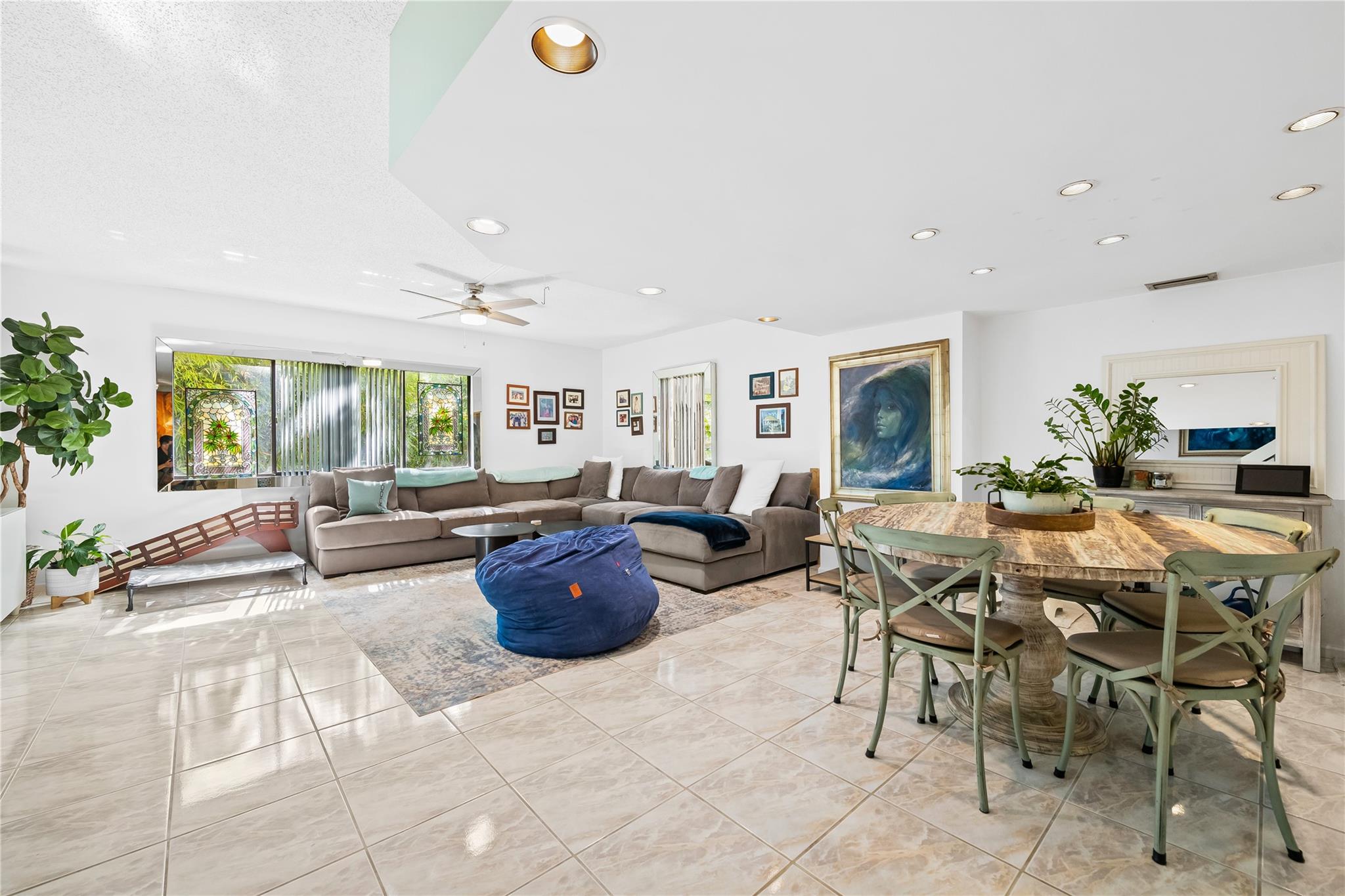 Enjoy coastal living in this large, light-filled 3-bedroom, 3-bathroom corner unit townhome with private garage – ideally located just one block from the vibrant, newly redeveloped Pompano Beach. This rare end unit offers added privacy and an abundance of natural light, featuring two skylights in the master suite and a brand-new roof installed in 2023!Skip the elevators—just park in front and walk right in. The open floor plan is perfect for both comfortable living and entertaining. Located just off the 14th Street Causeway, you’ll have easy access to Federal Highway, and be minutes beautiful Hillsboro Lighthouse. Bike or stroll to the beach and restaurants. The well-kept community includes a sparkling pool for residents to relax and unwind.