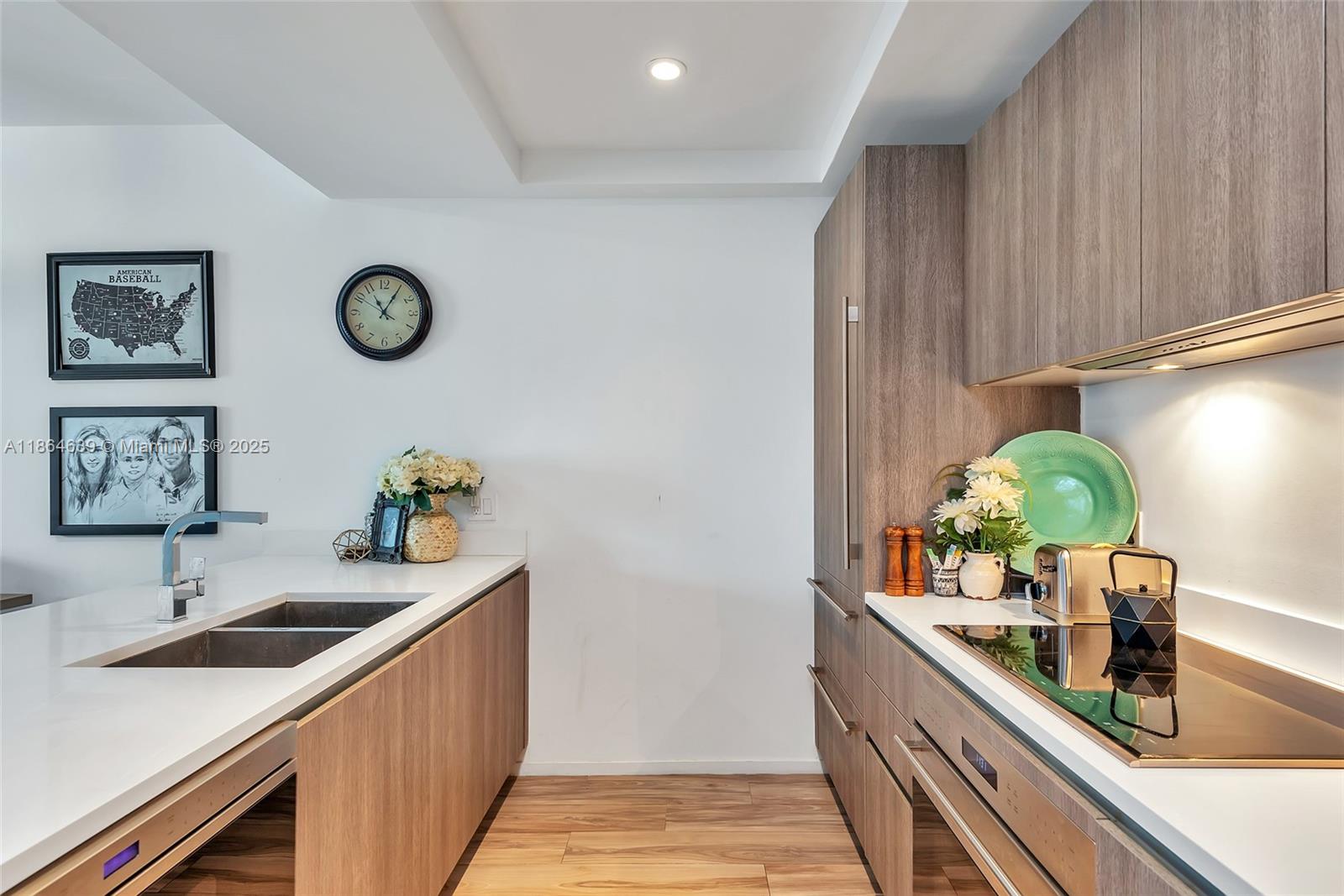 801 S Miami Ave #1708, Miami FL 33130