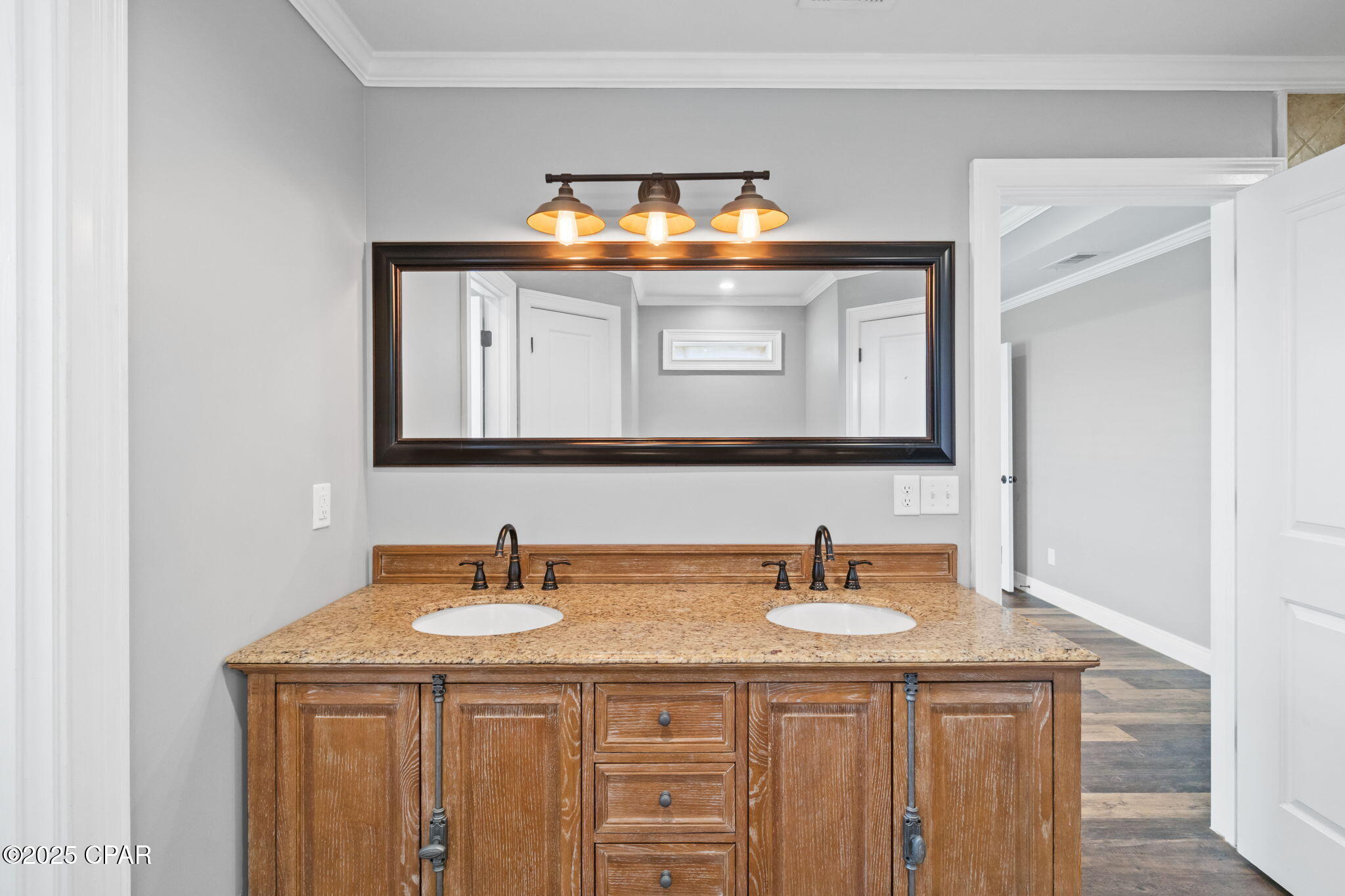 Image 29 For 5431 Nicole Boulevard