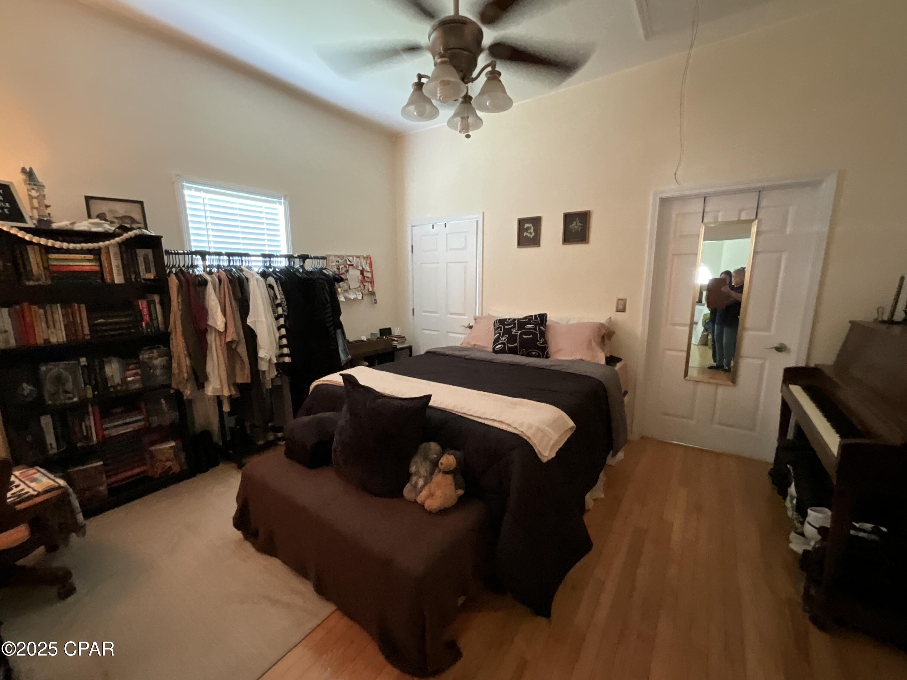 Image 11 For 4388 Clinton Street