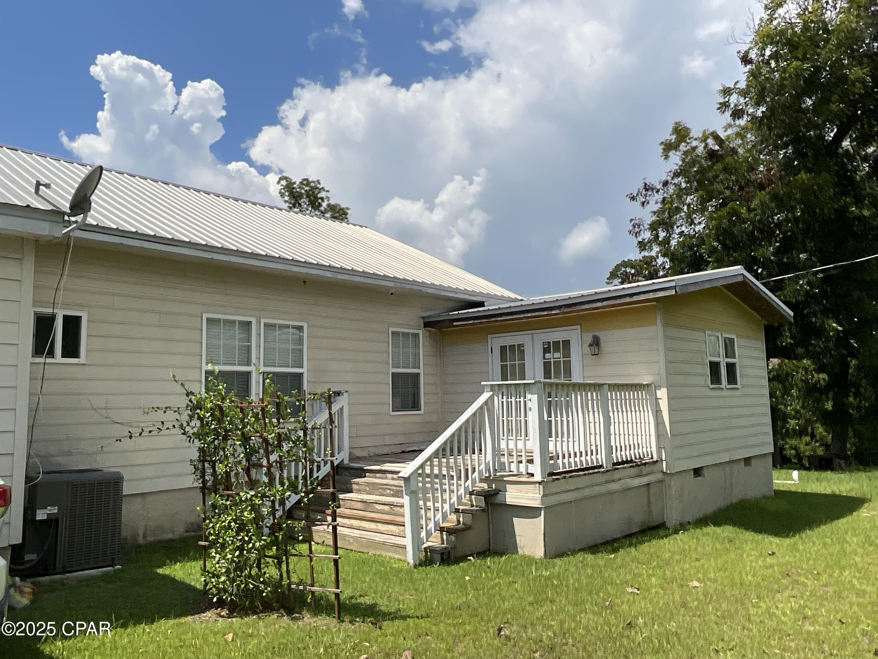 Image 4 For 4388 Clinton Street