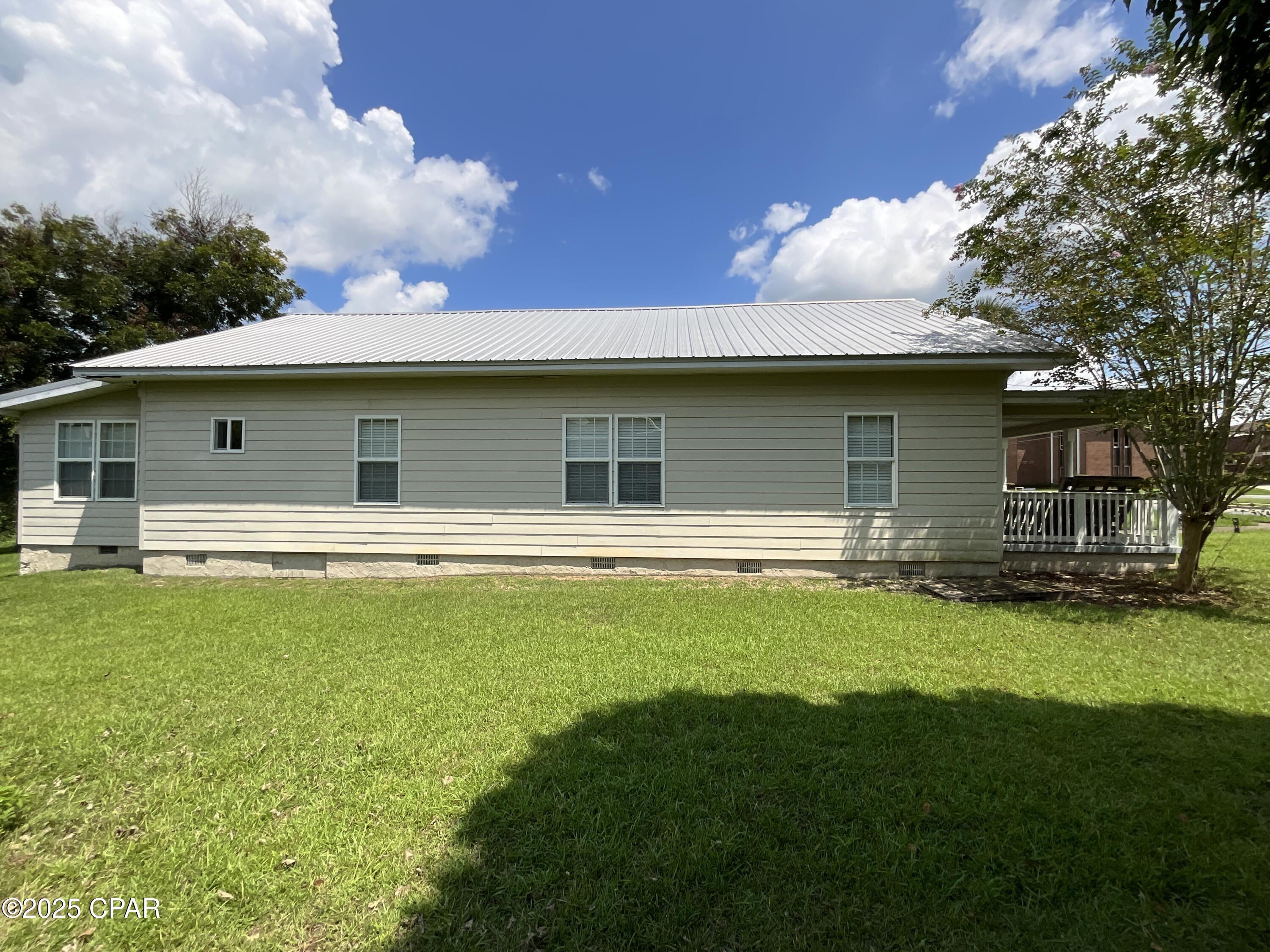 Image 5 For 4388 Clinton Street