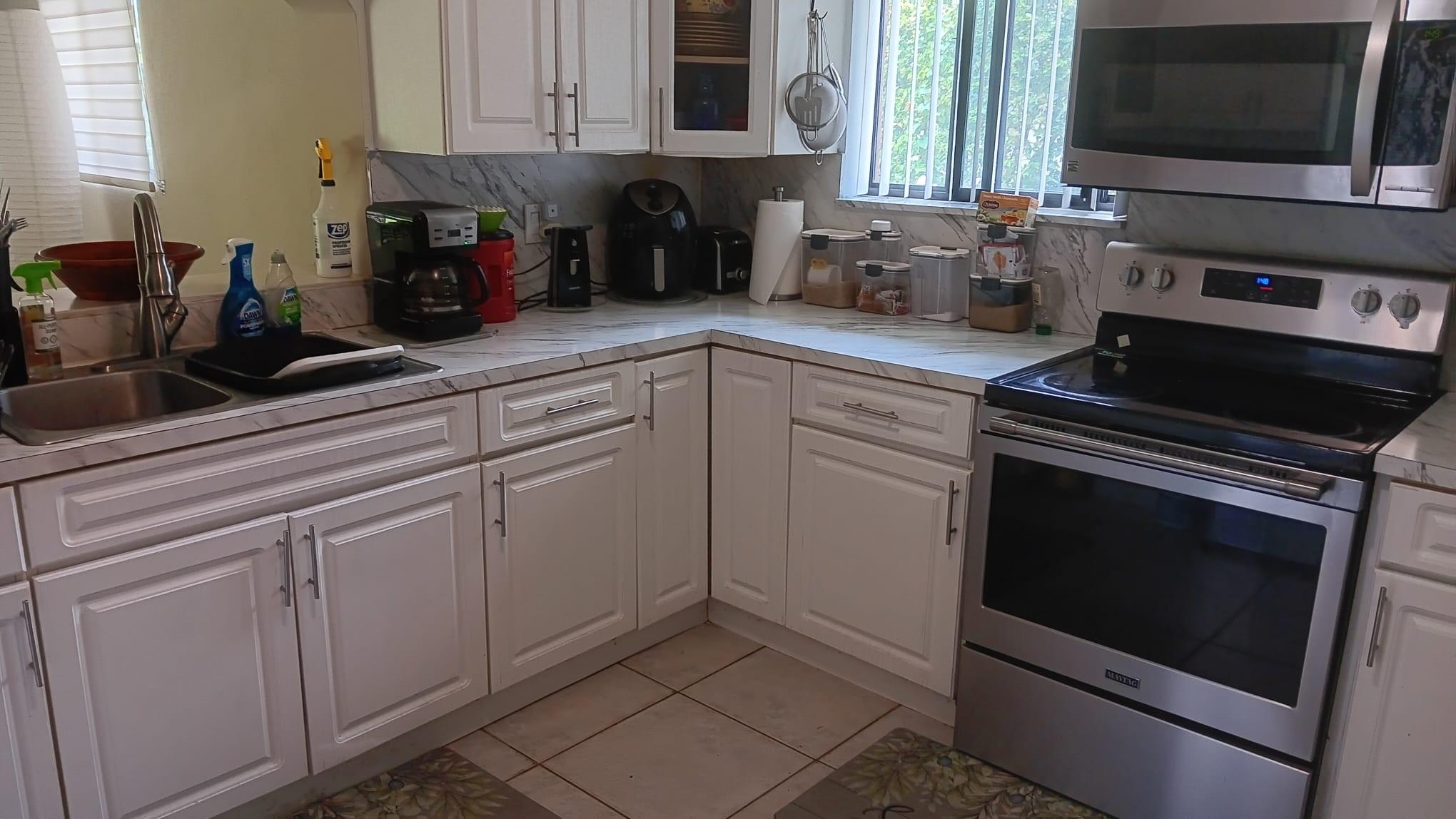 Homes for sale in Miami, FL | 1070 Nw 149th St, Miami, FL 33168 | MLS# F10521607