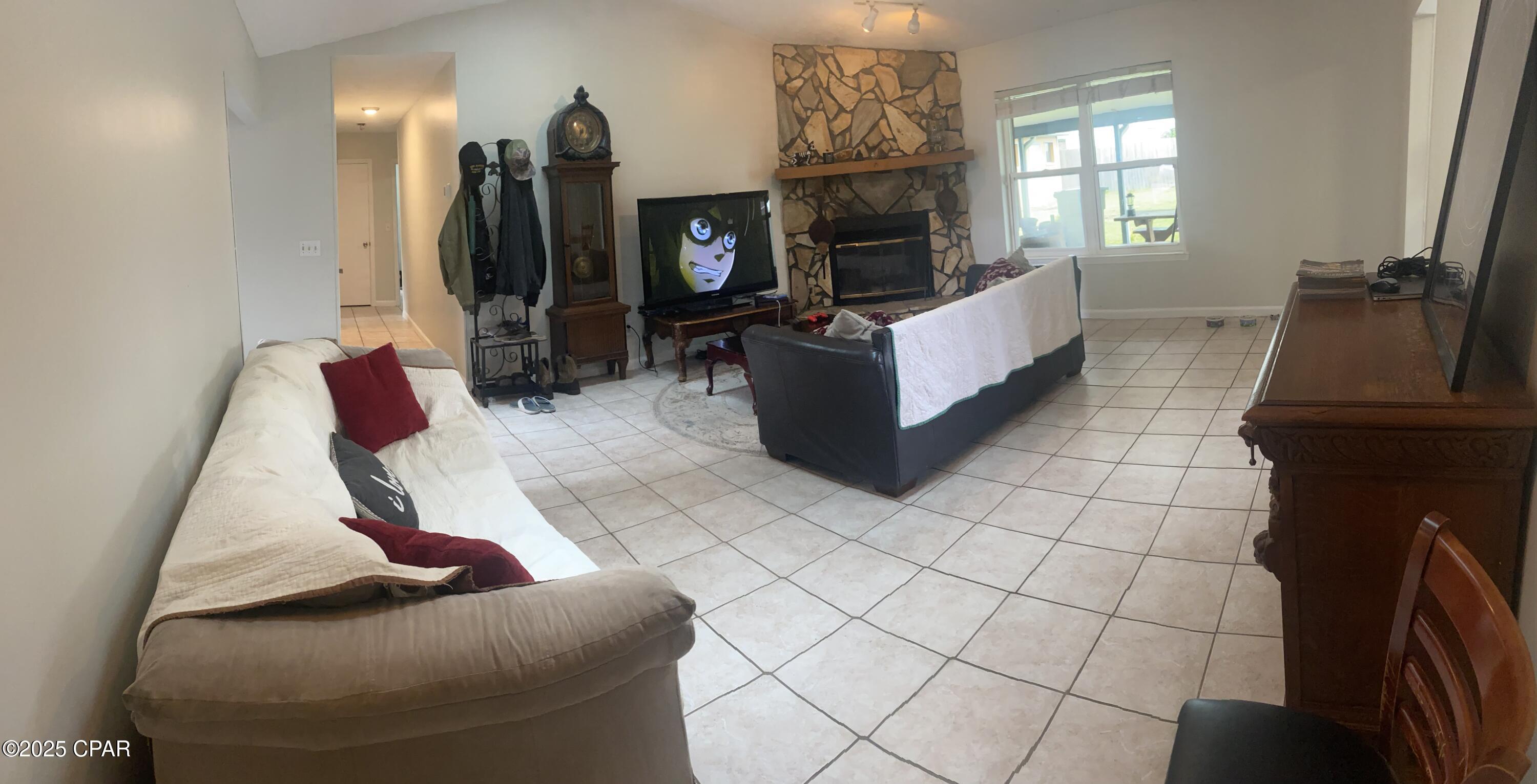 Image 2 For 5109 Rachelle Circle