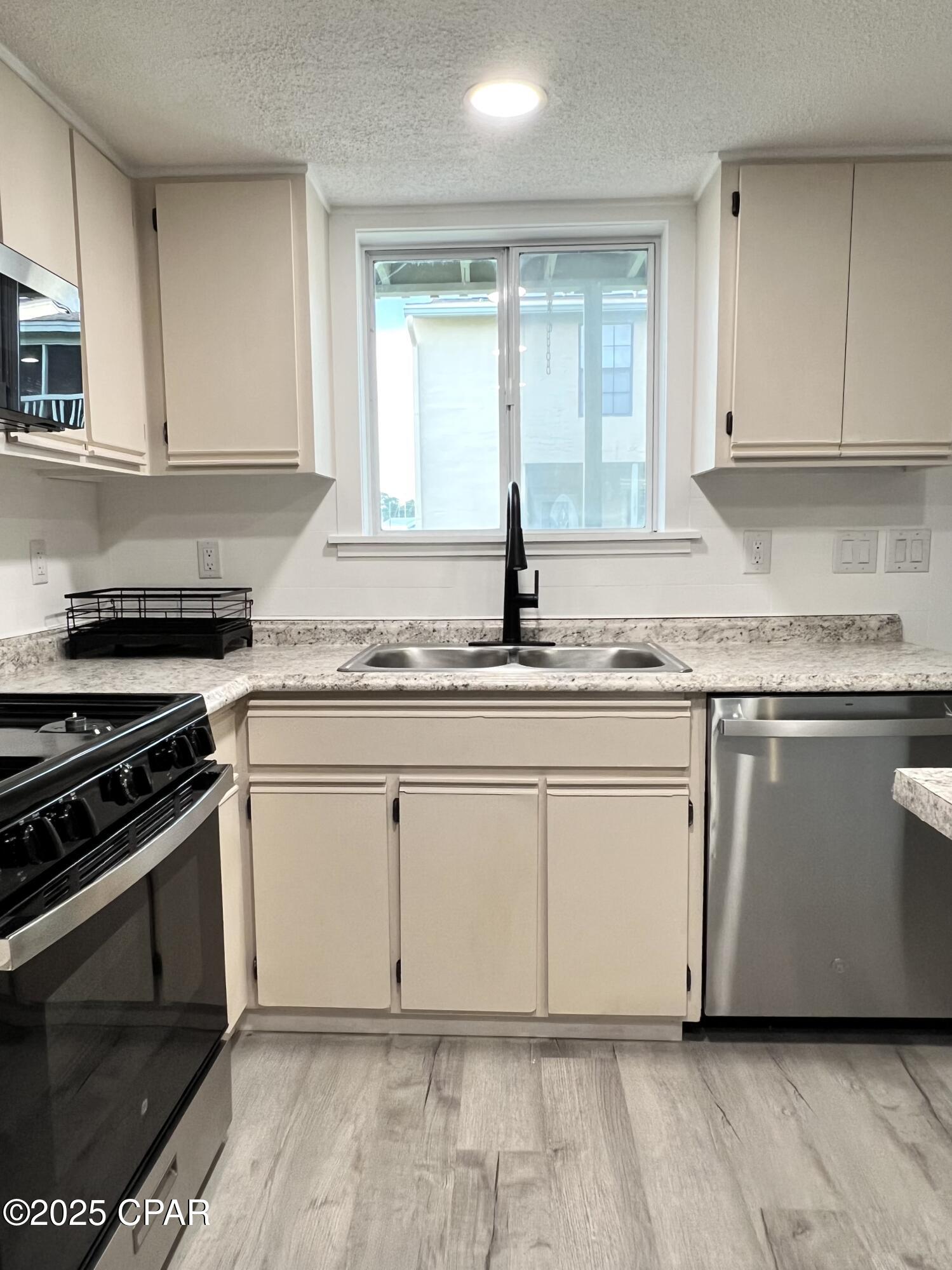 Image 18 For 122 Bonnie Lane