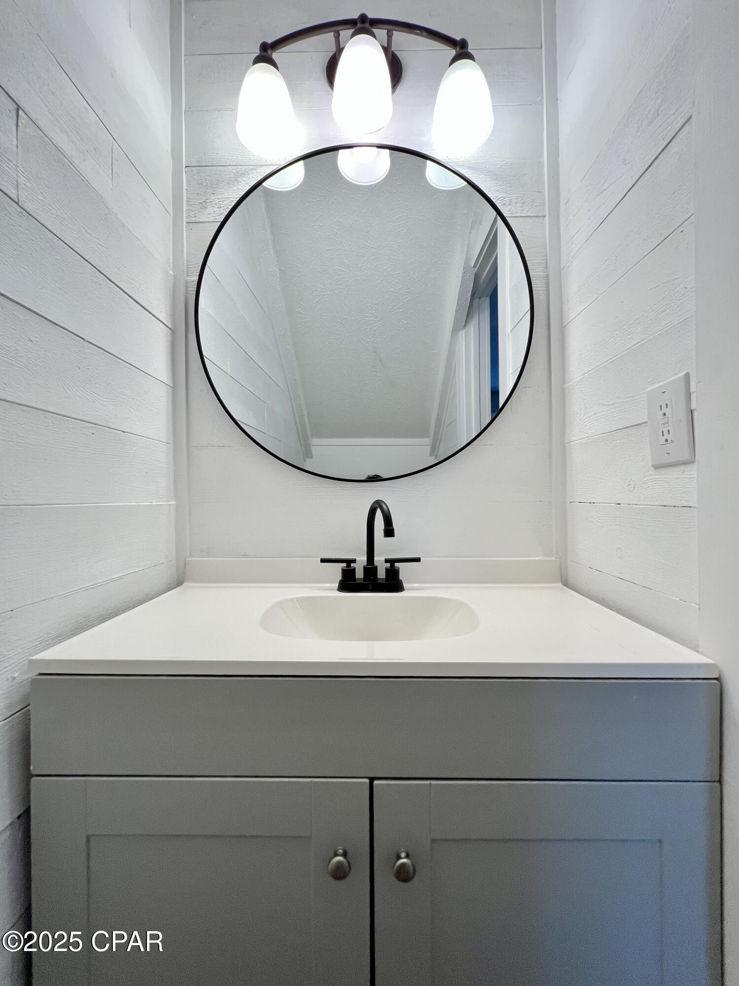 Image 6 For 122 Bonnie Lane