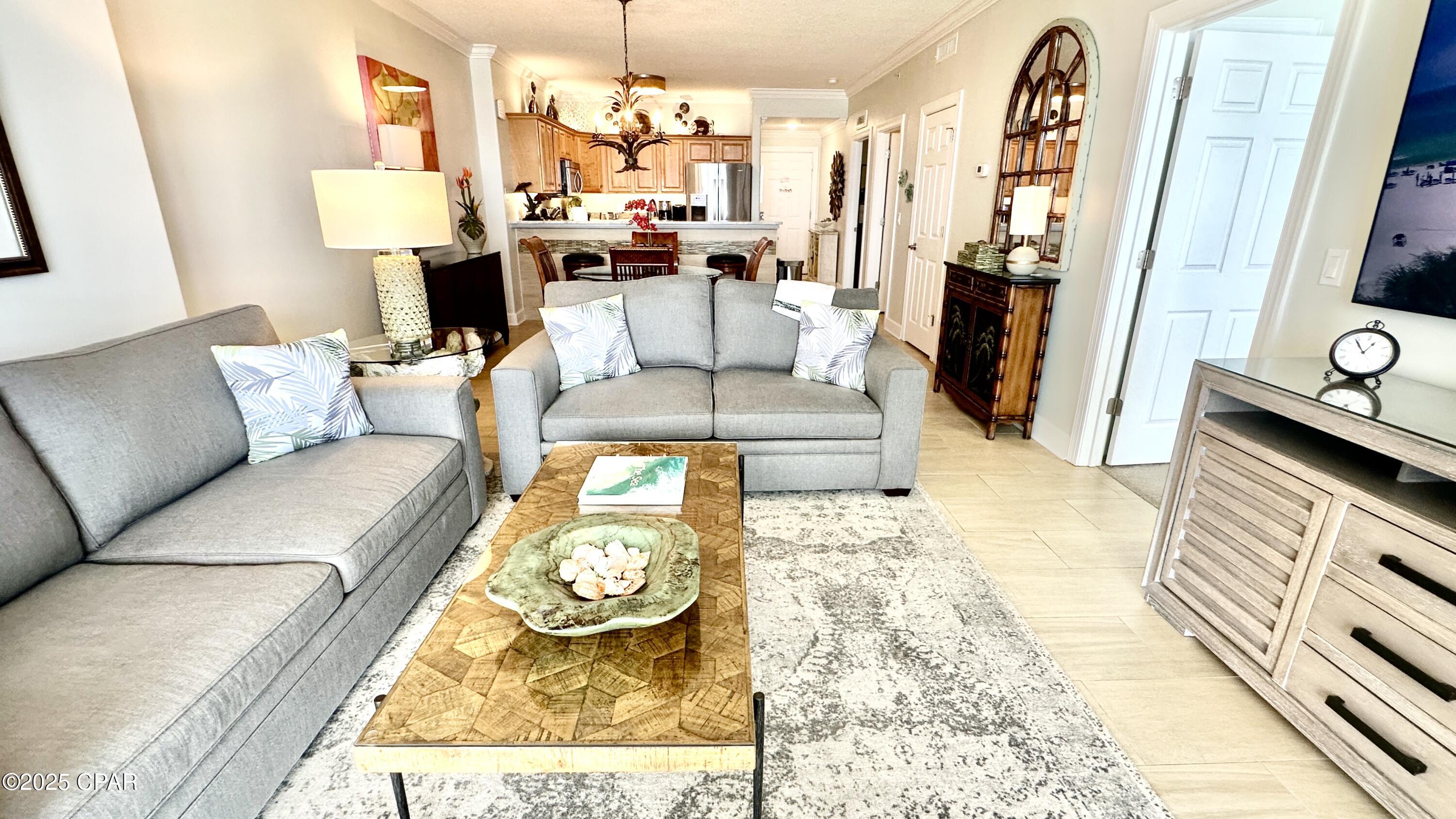 Image 11 For 17643 Front Beach Road 2003