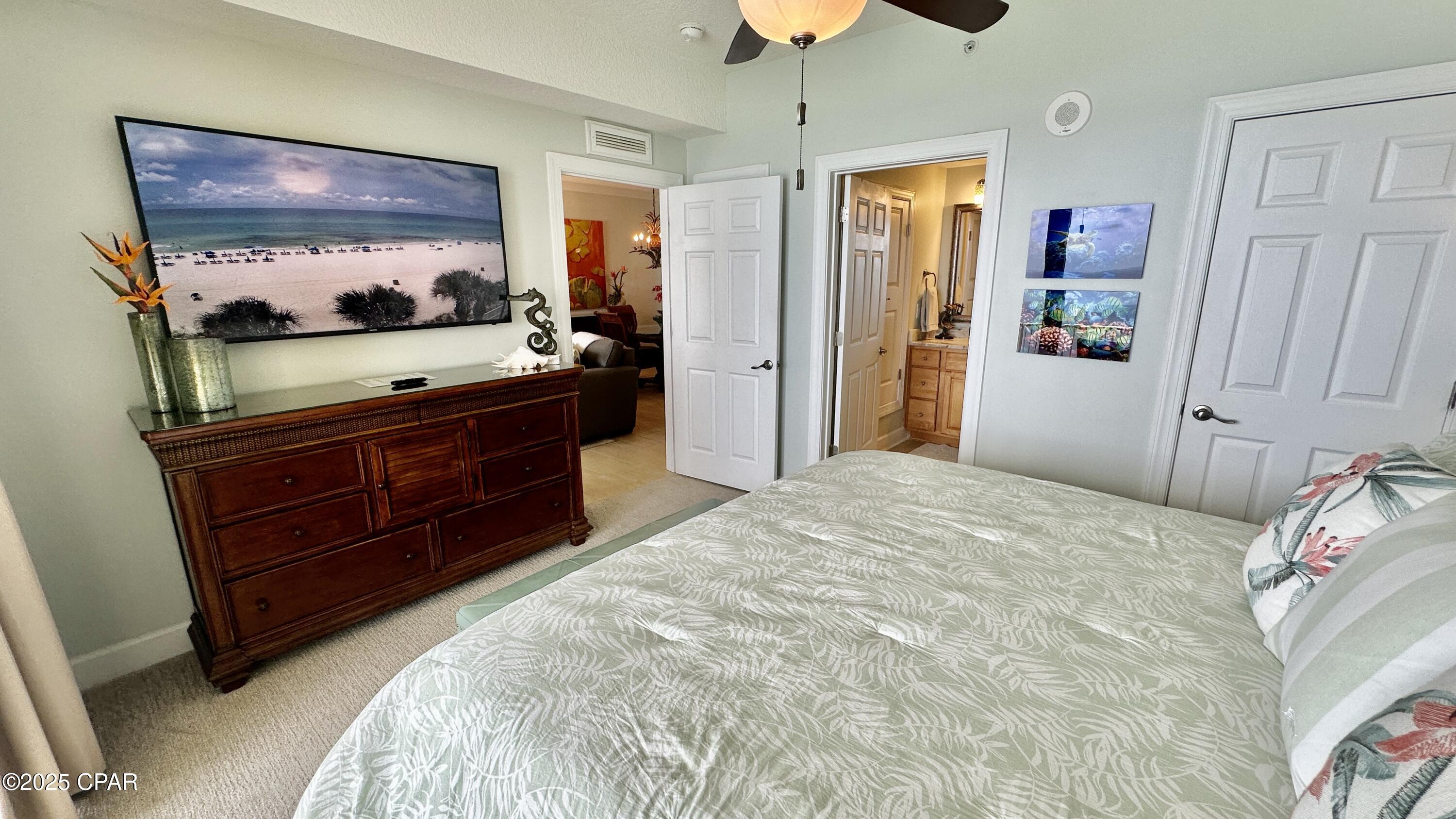 Image 23 For 17643 Front Beach Road 2003