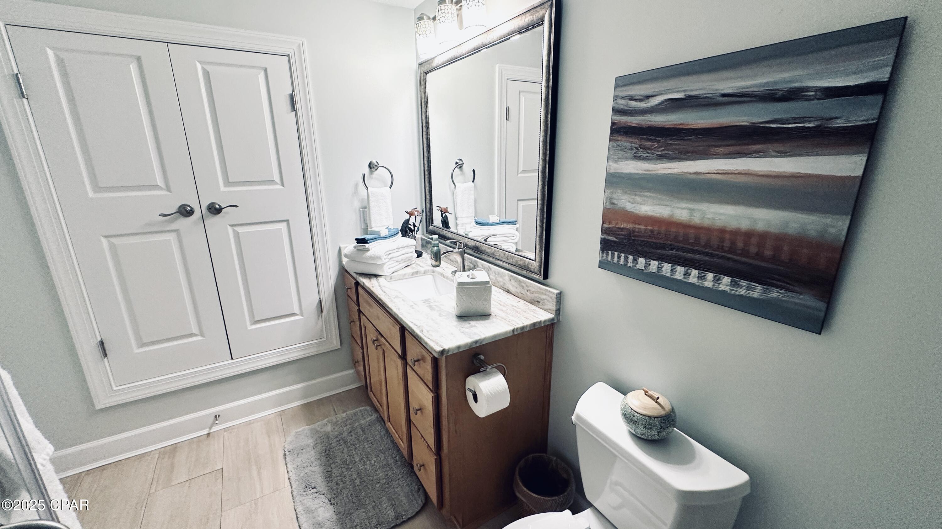 Image 26 For 17643 Front Beach Road 2003