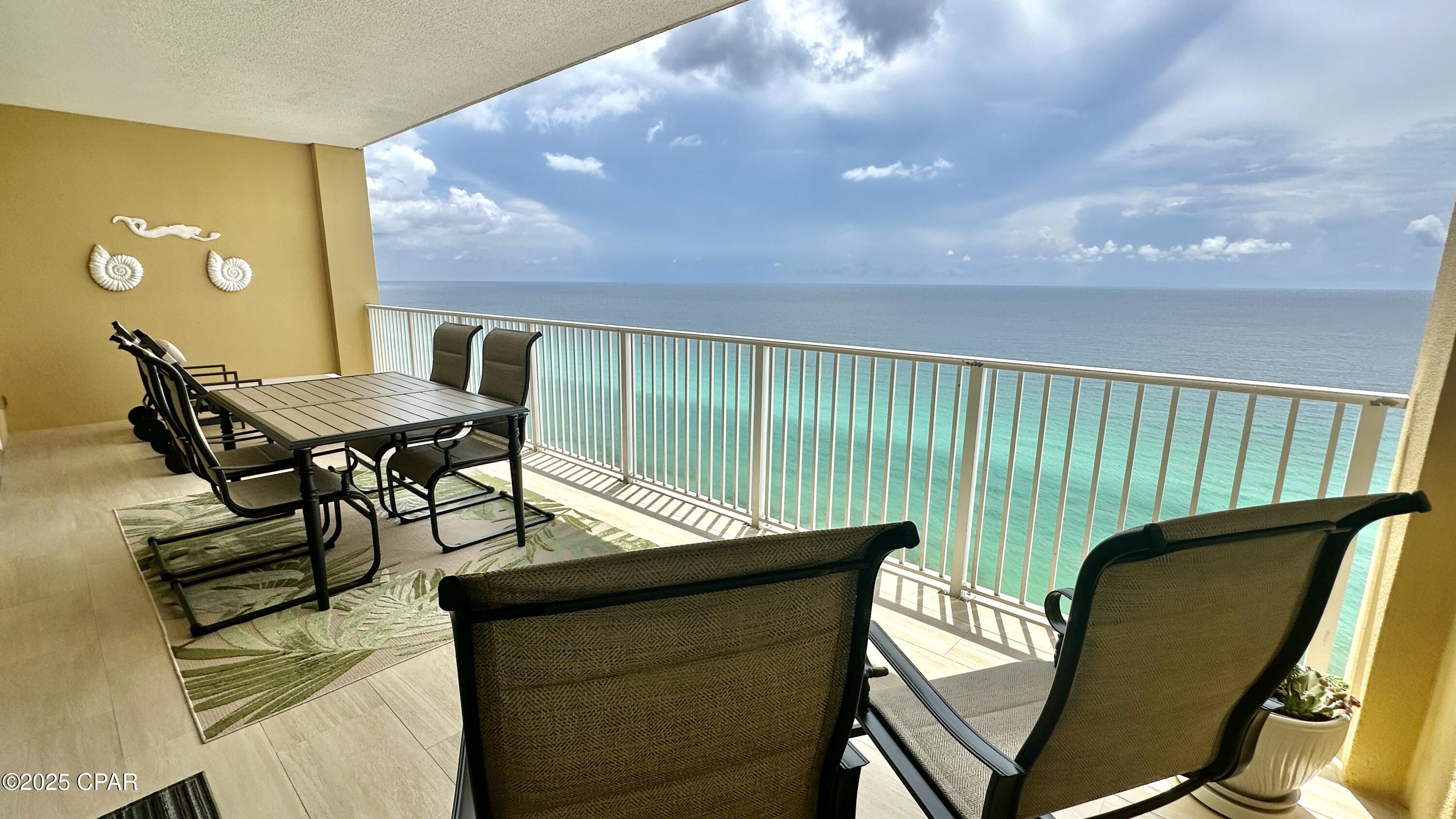 Image 34 For 17643 Front Beach Road 2003