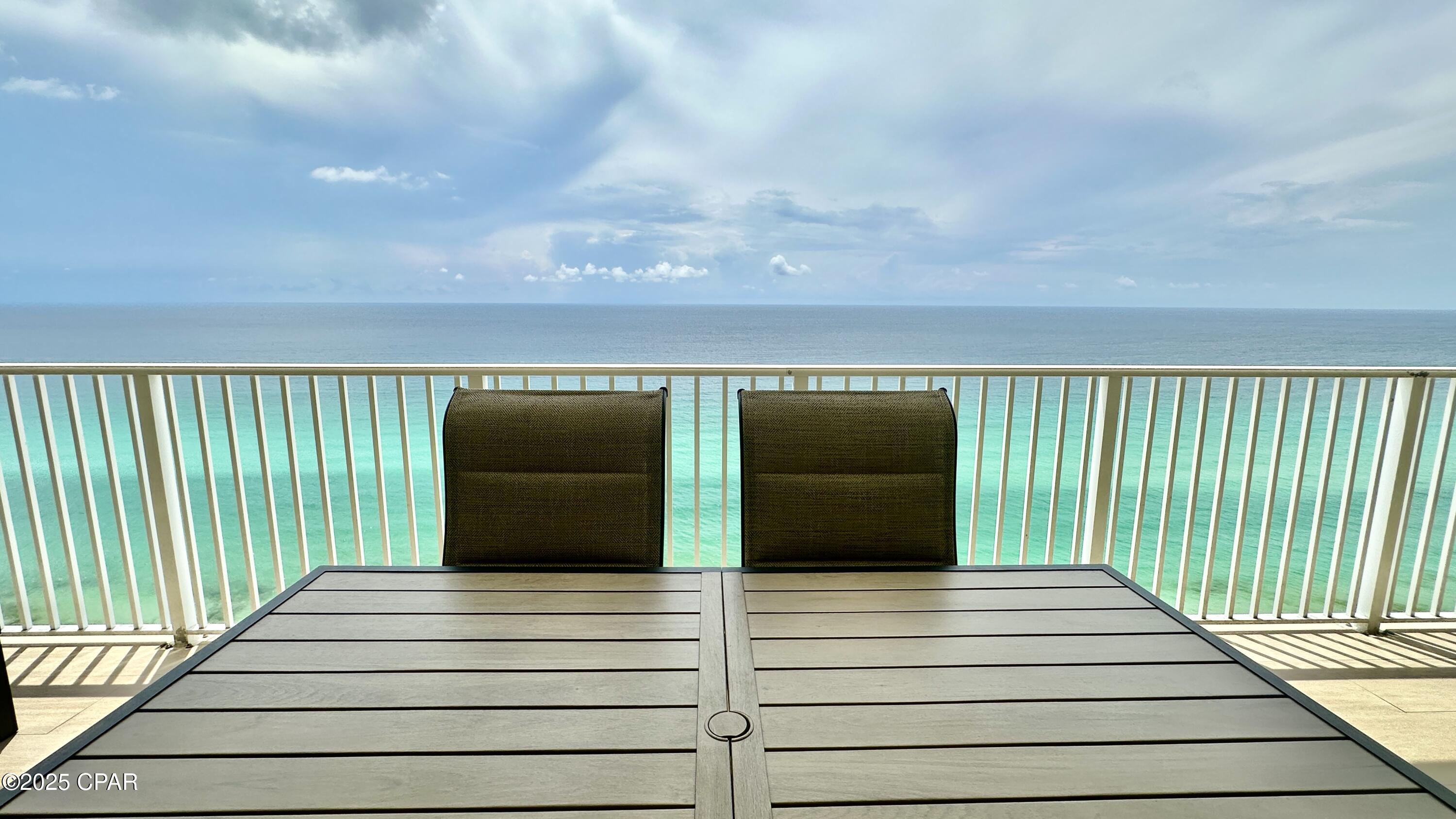 Image 36 For 17643 Front Beach Road 2003