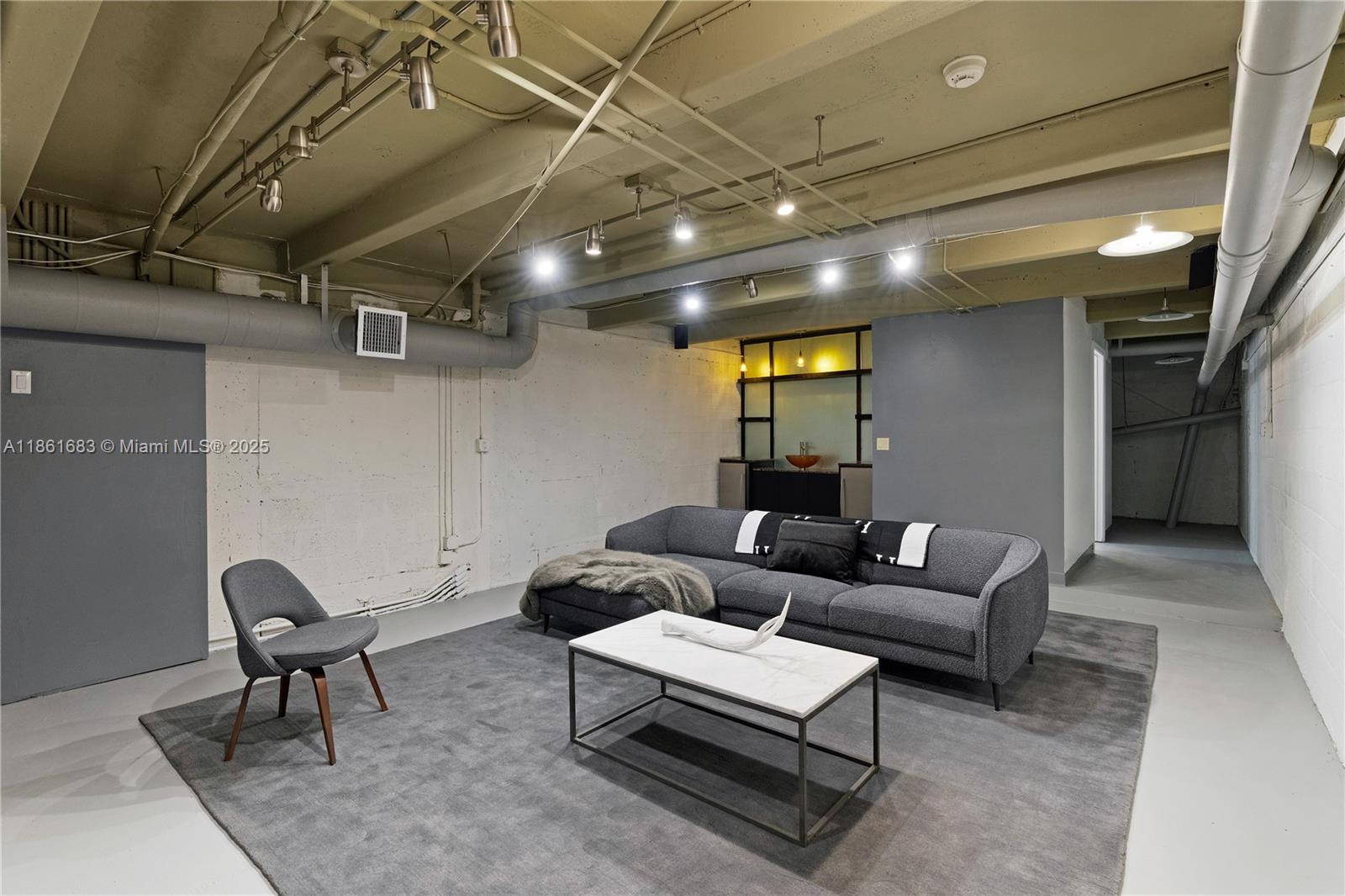 26 Tahiti Beach Island Rd