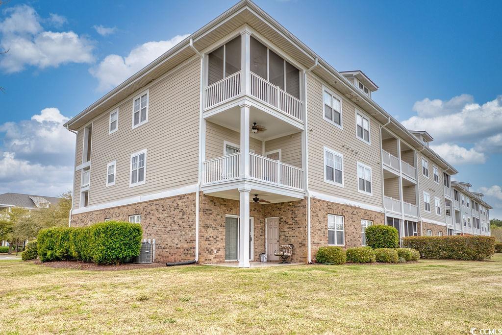 2520655 | Photo 22