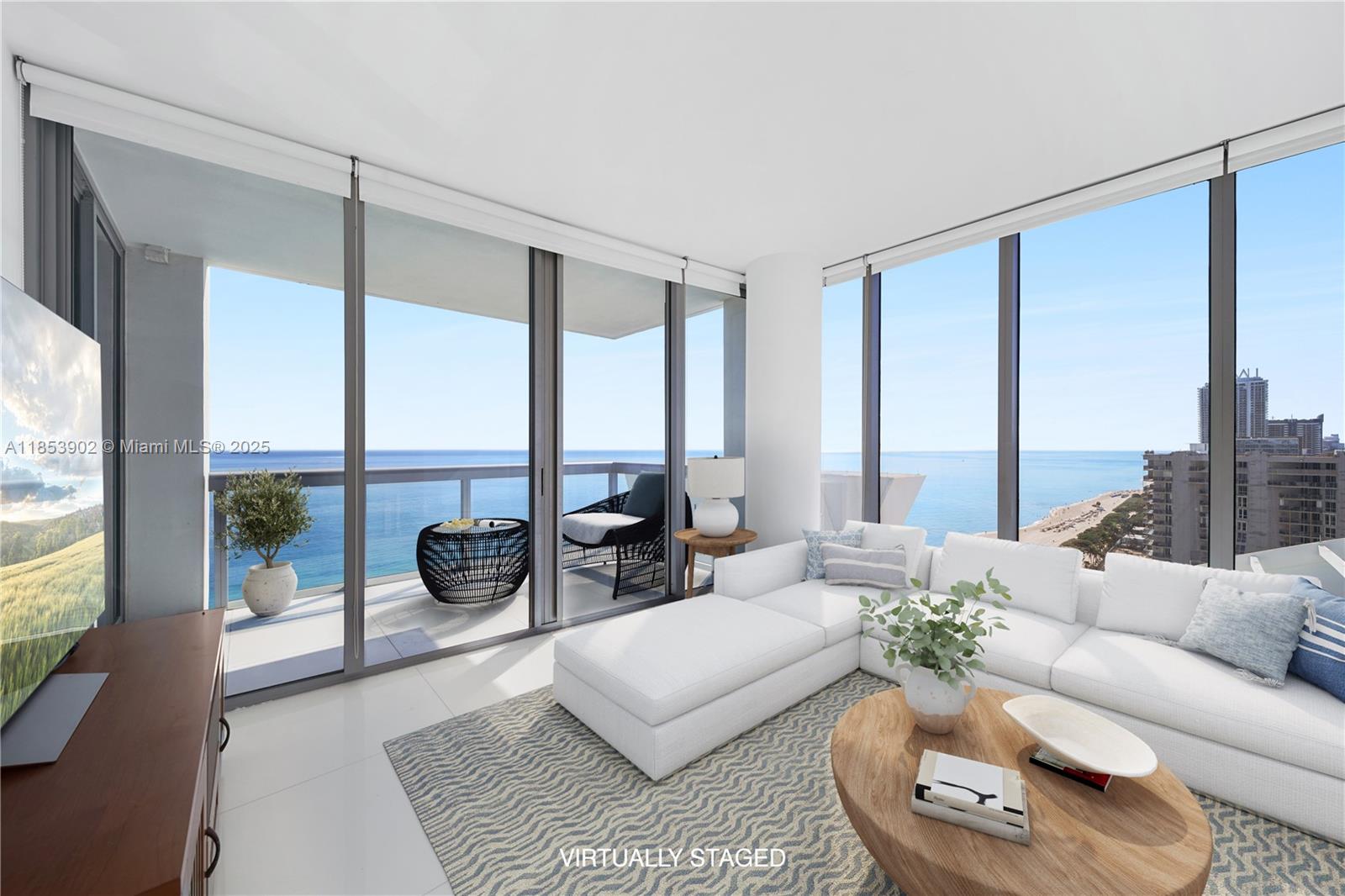 Condo for Sale in Miami Beach, FL