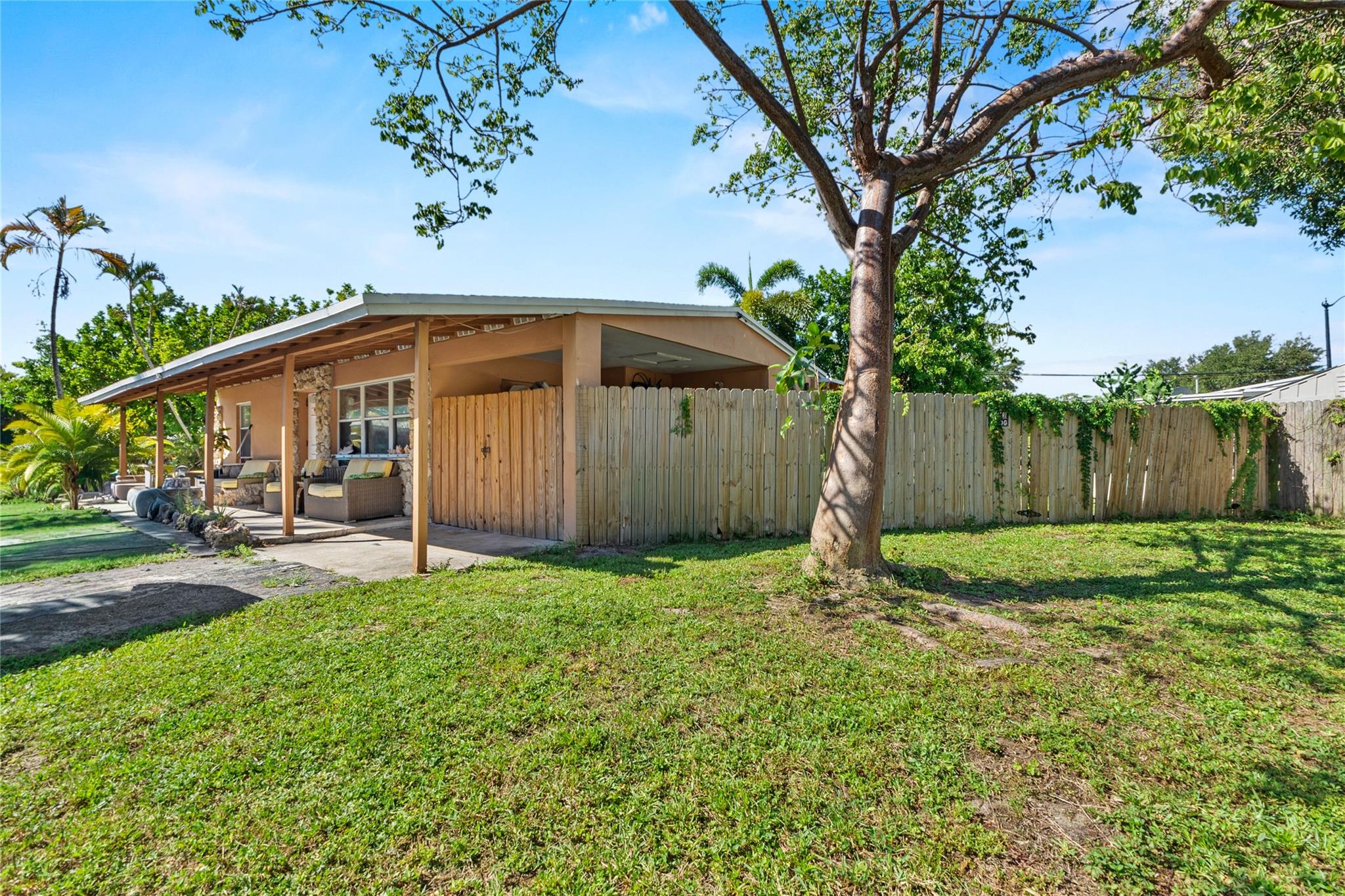 Collier Manor 4Th Add 38-