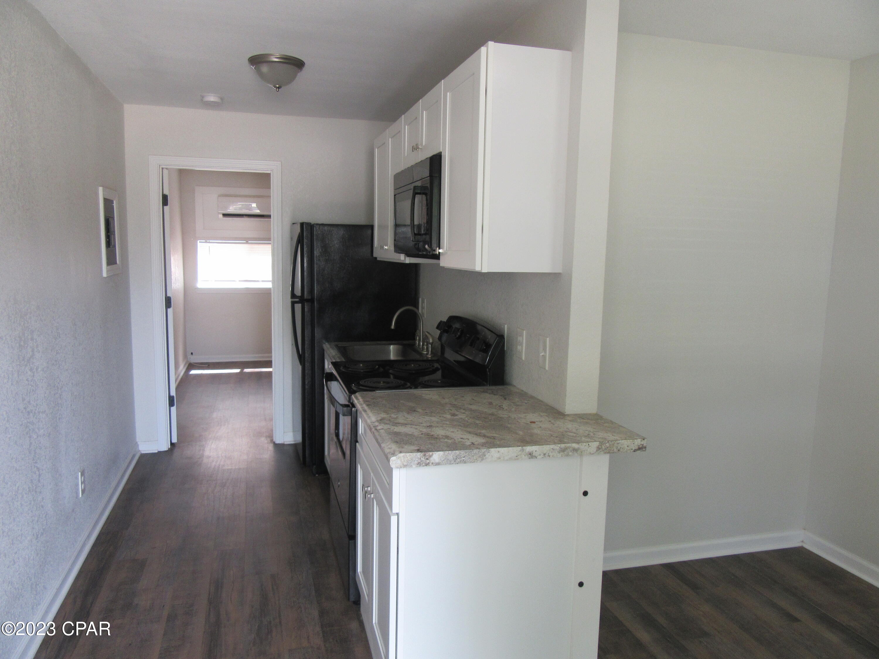 Image 2 For 1400 Gulf Avenue #3