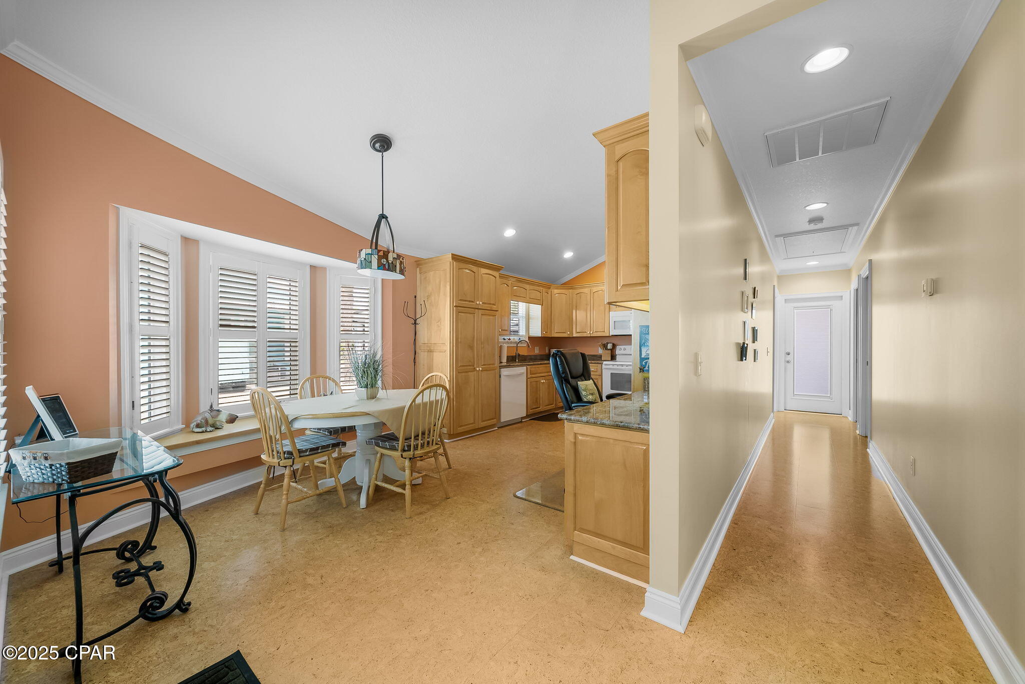 Image 11 For 228 Squid Lane