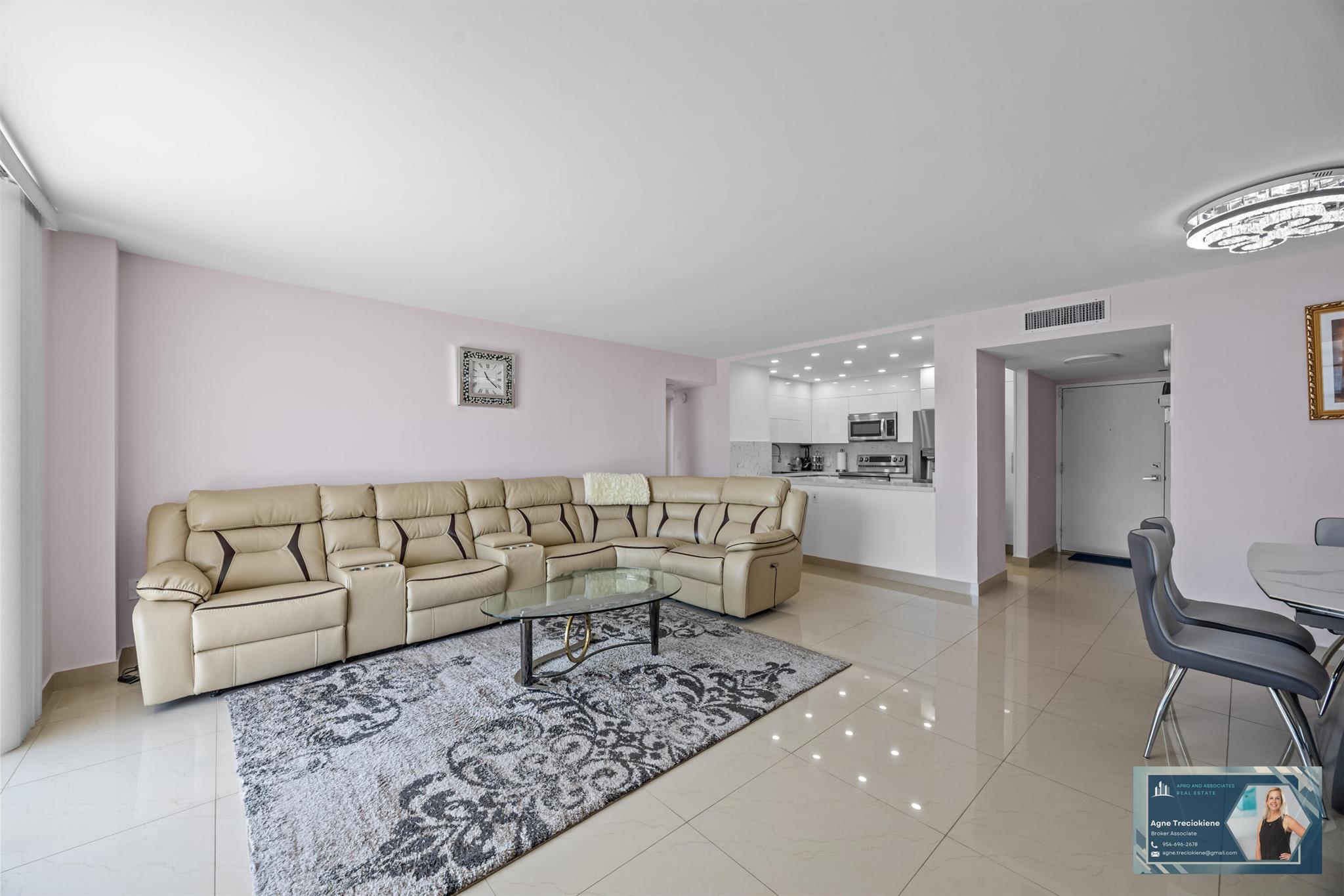 Admirals Port Condo West