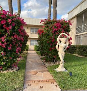 Kings Point Normandy Cond