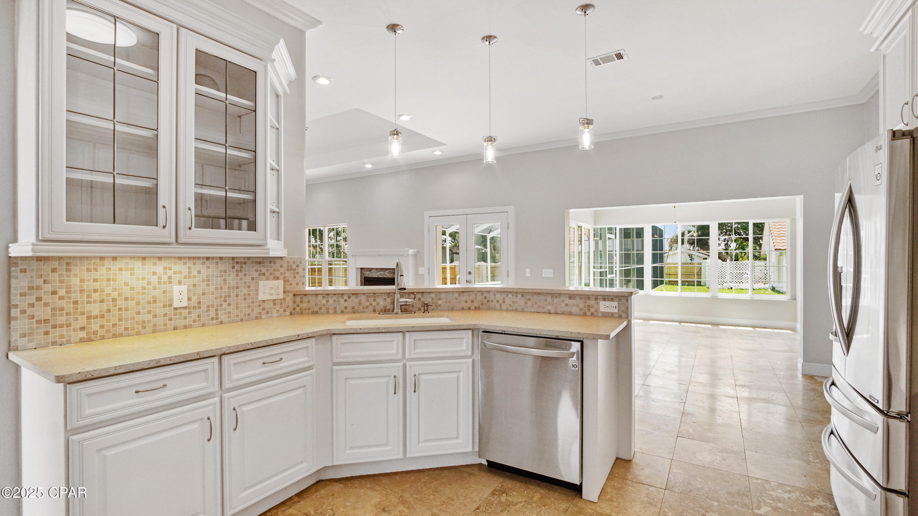 Image 10 For 121 Downing Street