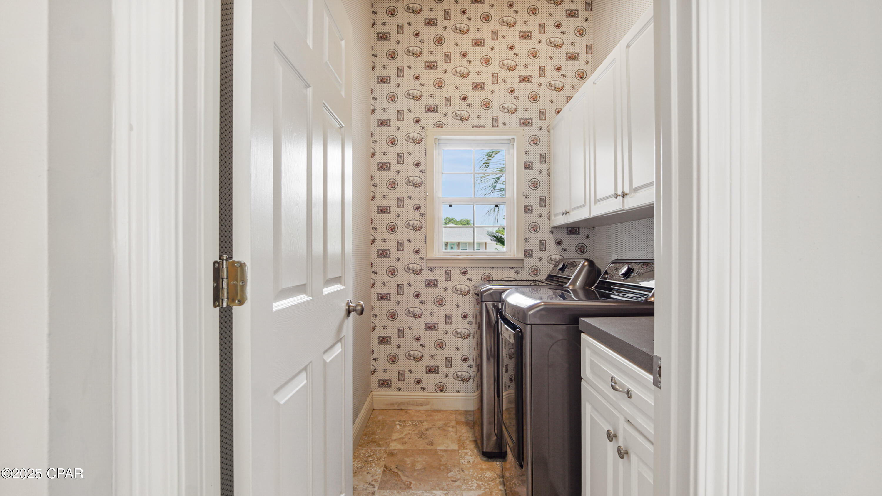 Image 13 For 121 Downing Street