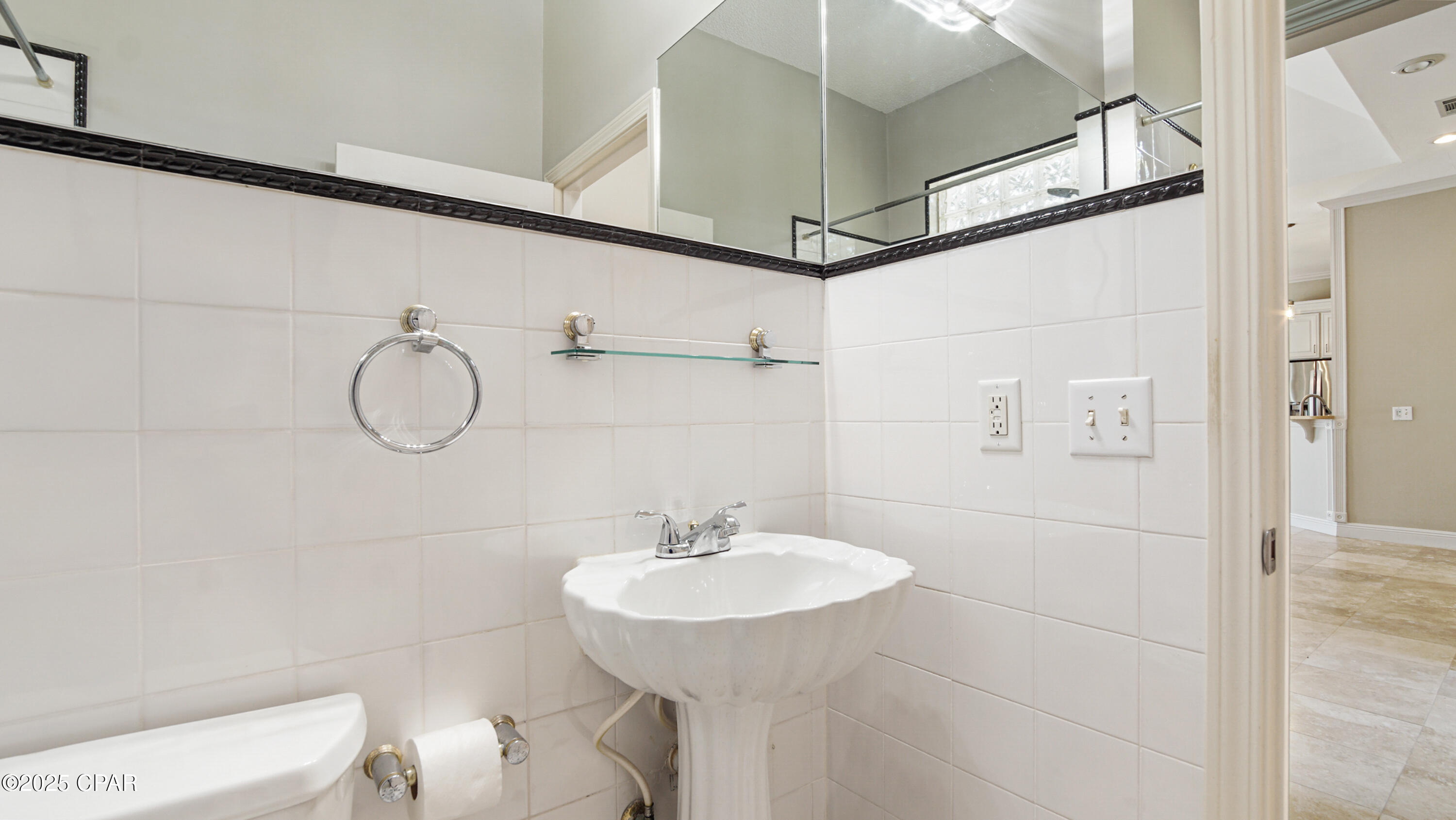 Image 25 For 121 Downing Street