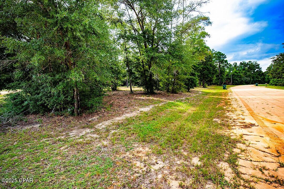 Image 4 For 855 Fairborn Avenue