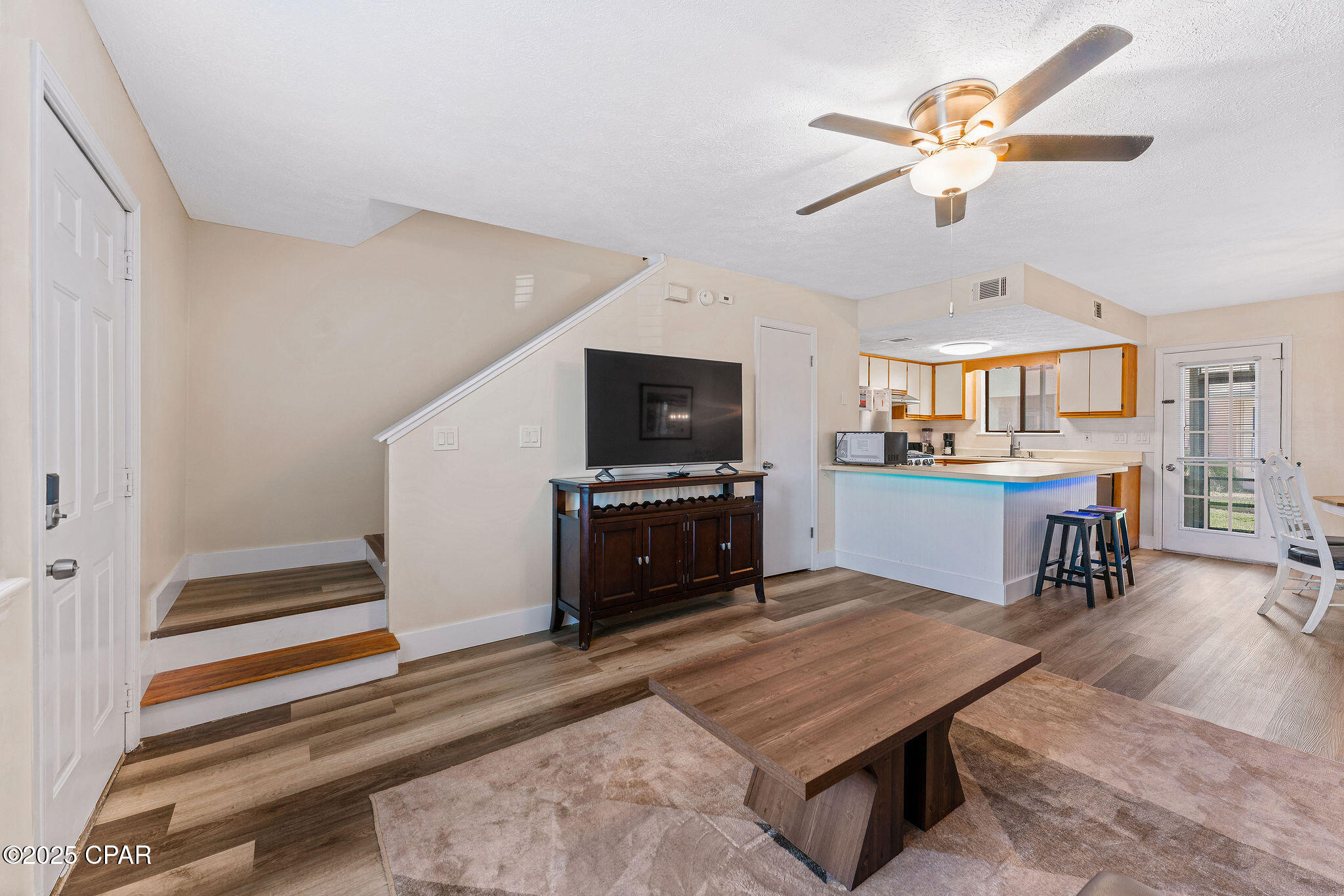 Image 5 For 120 Bonnie Lane