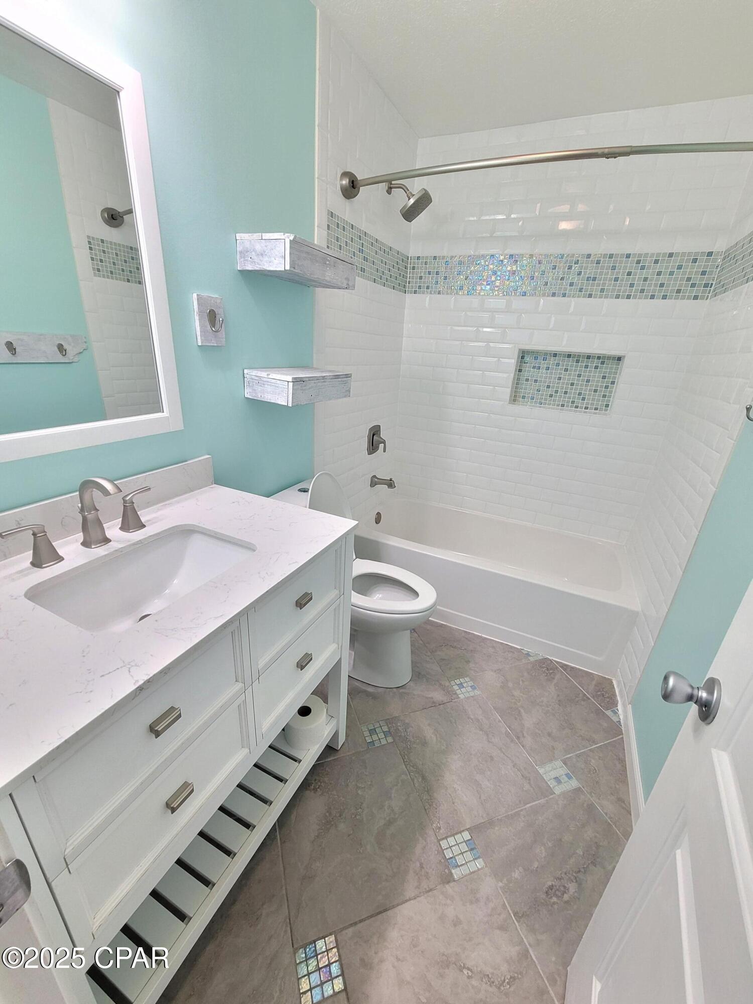 Image 28 For 325 Alexander Drive