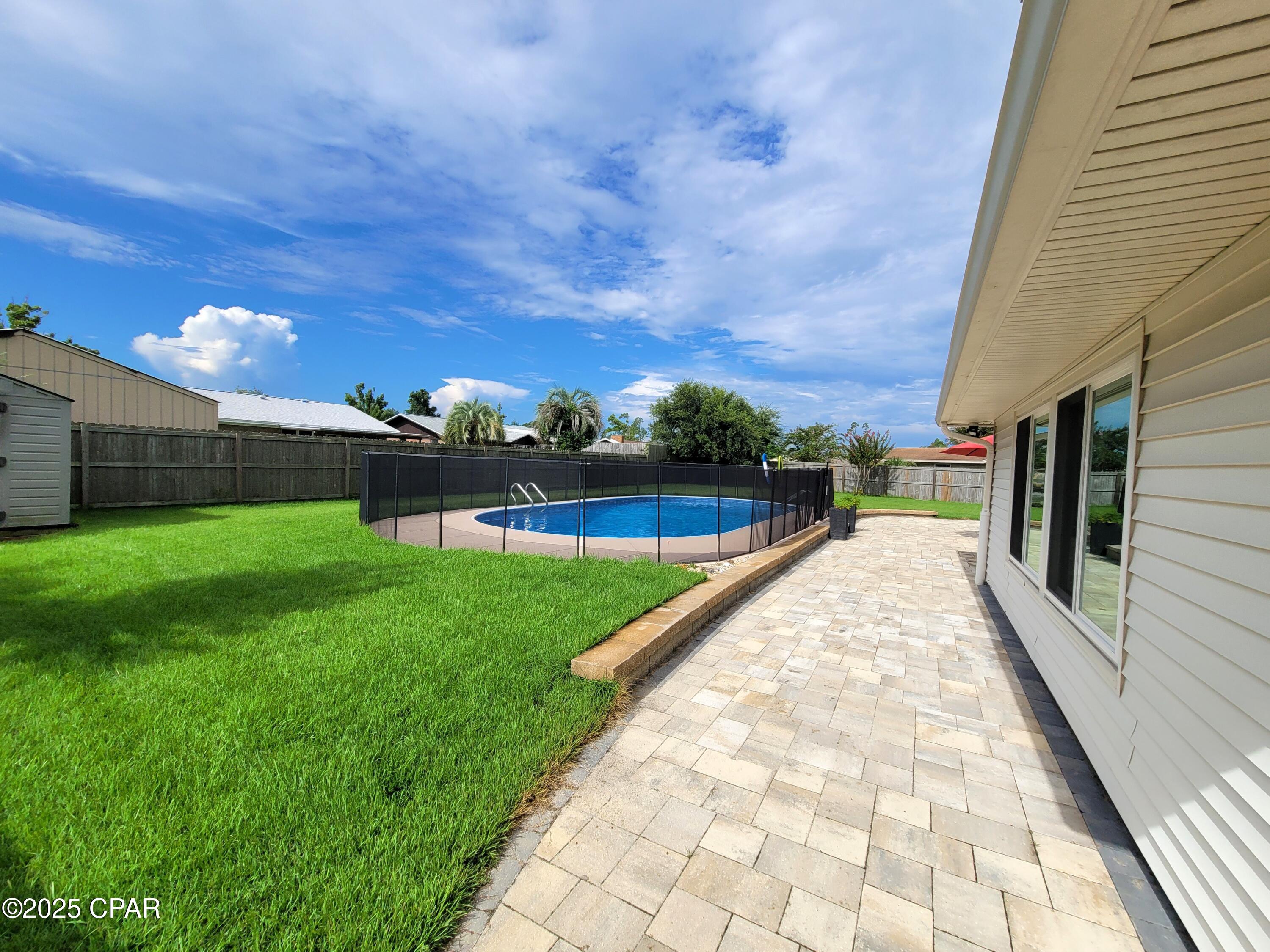 Image 37 For 325 Alexander Drive