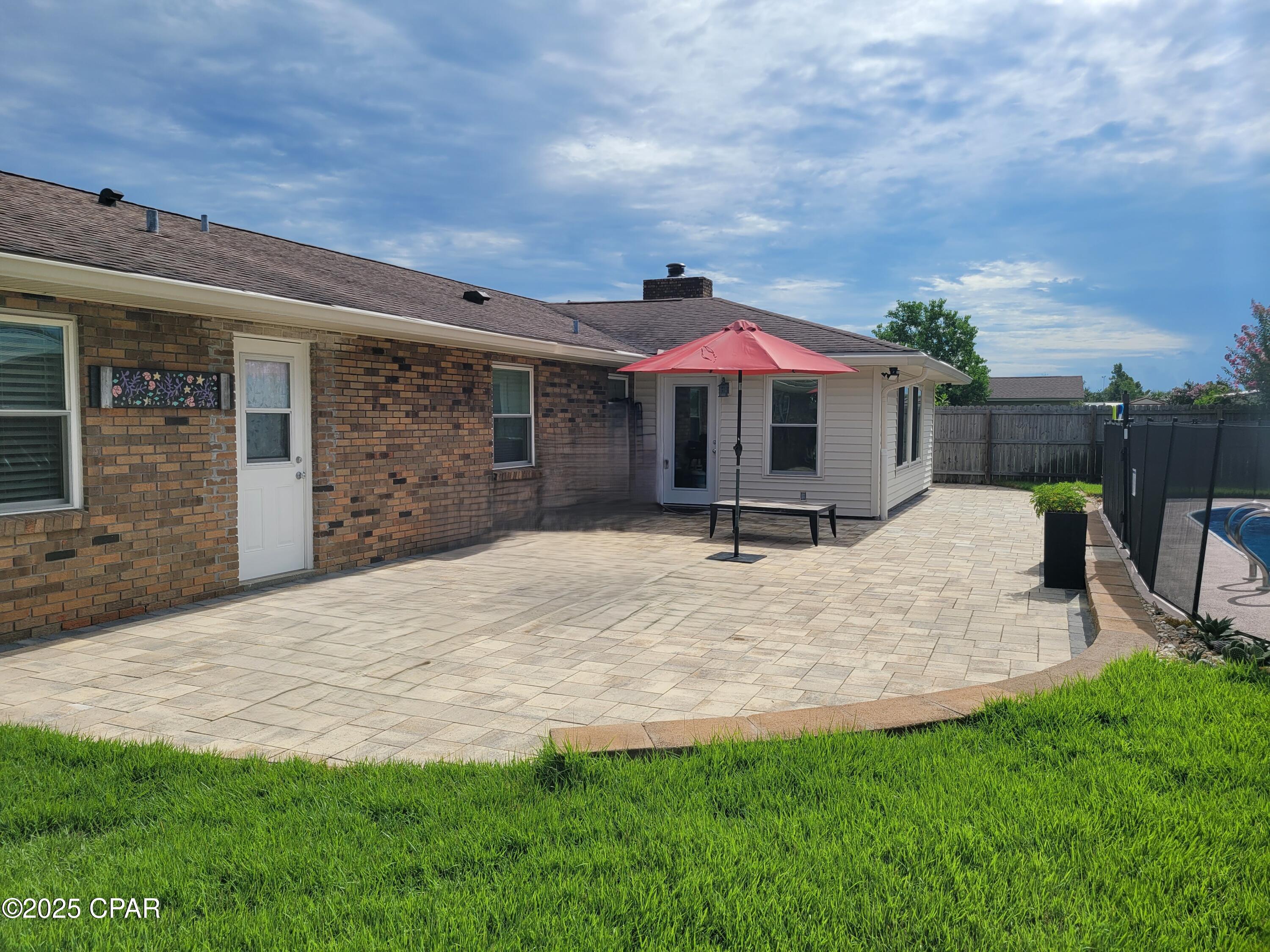 Image 45 For 325 Alexander Drive