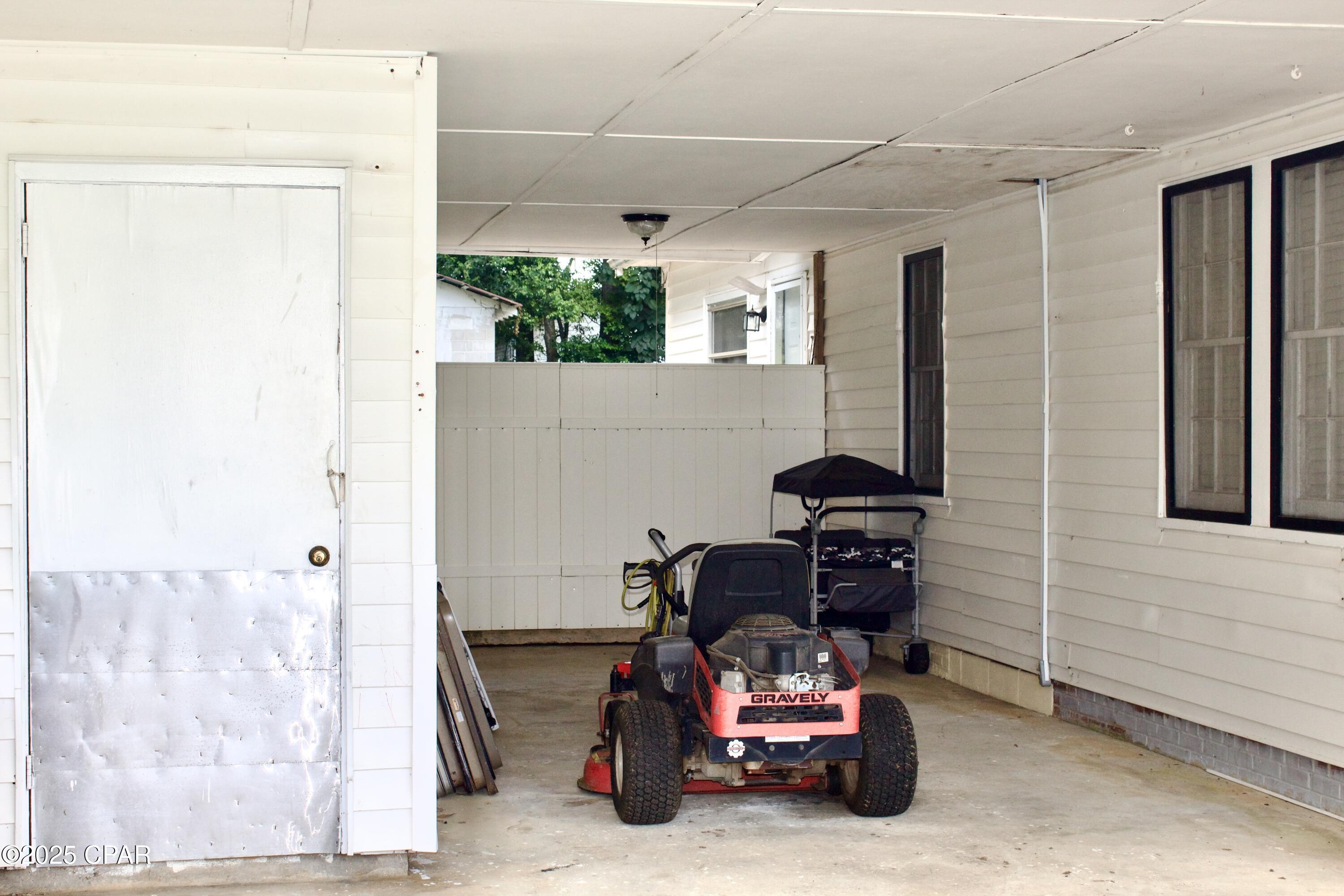 Image 42 For 2945 Park Street