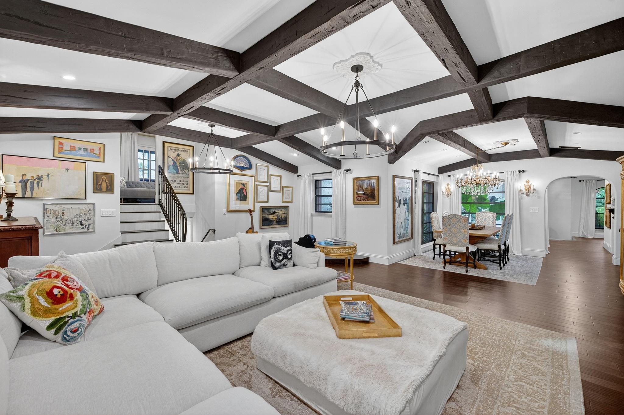 Homes for sale in Fort Lauderdale, FL | 2616 Acacia Court, Fort Lauderdale, FL 33301 | MLS# F10521242