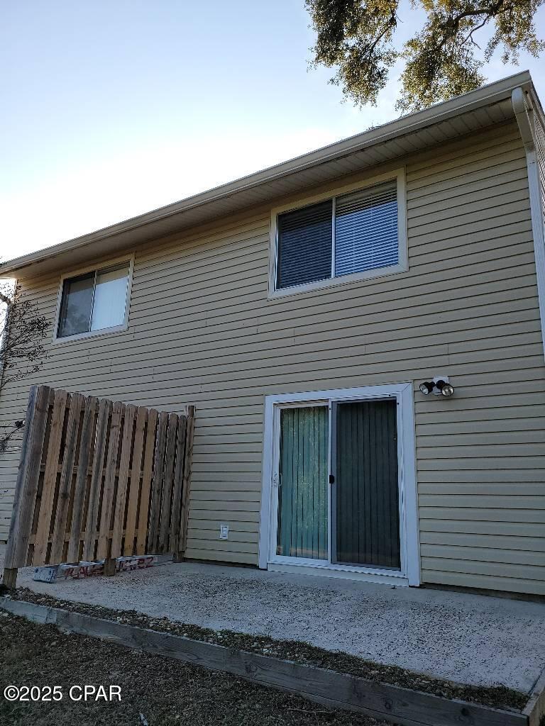 Image 9 For 1204 Drake Avenue B