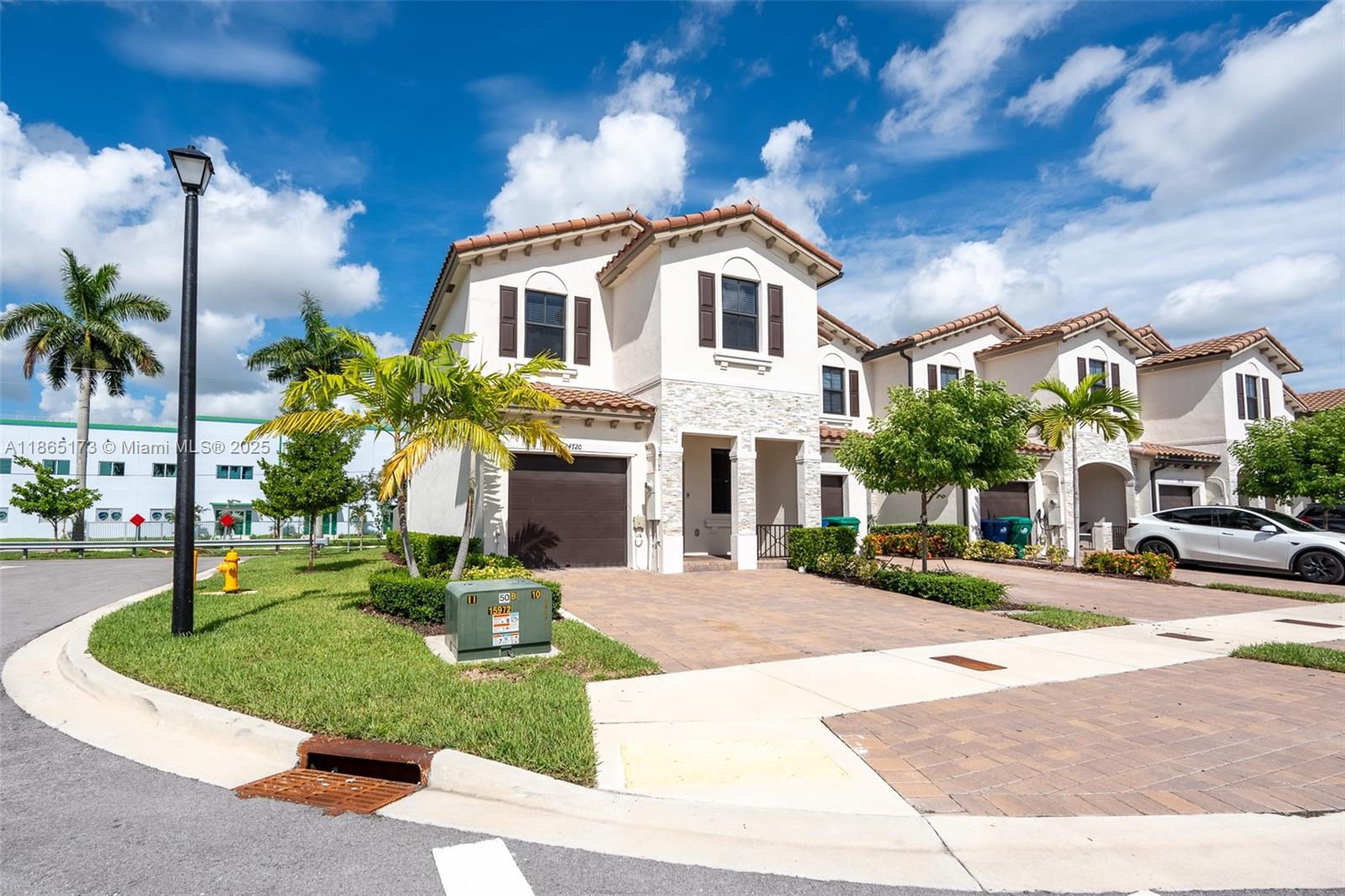 Silver Palm Residential H