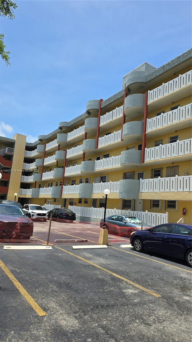 Waterway Plaza Condo