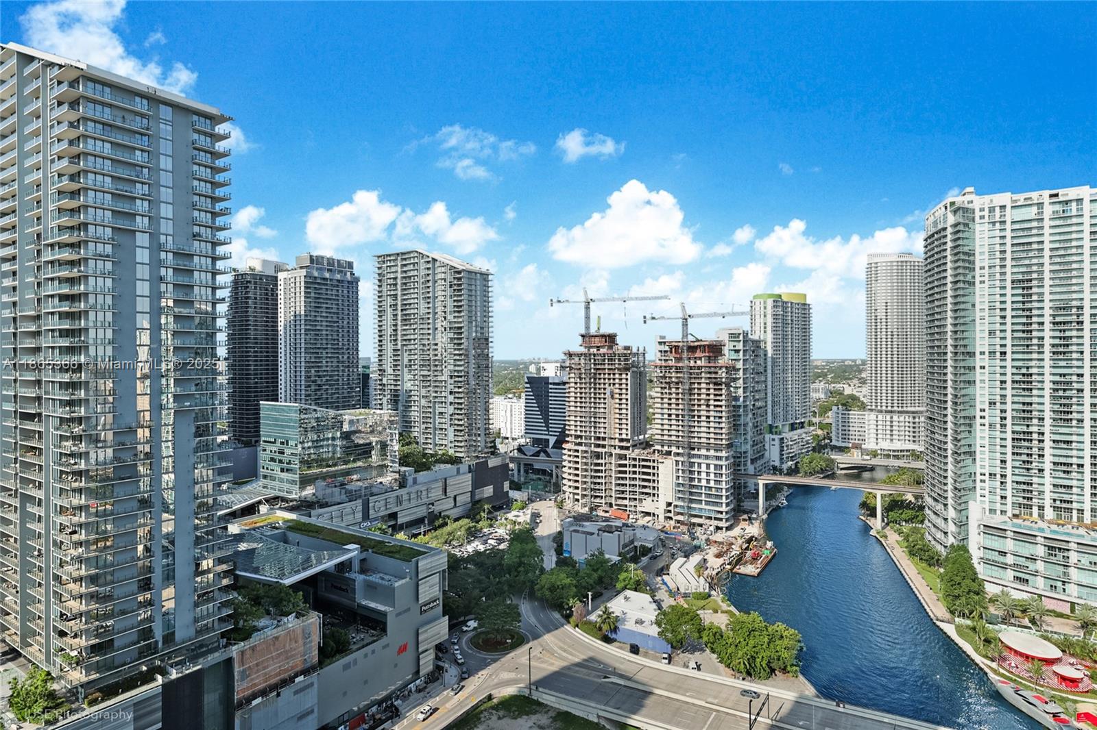 Apartamento para Alugar em Miami, FL