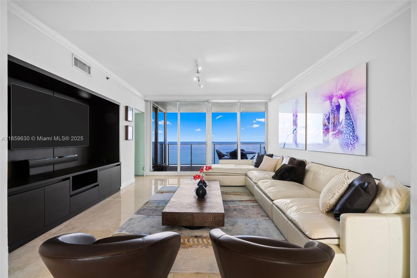 Condo for Sale in Sunny Isles Beach, FL