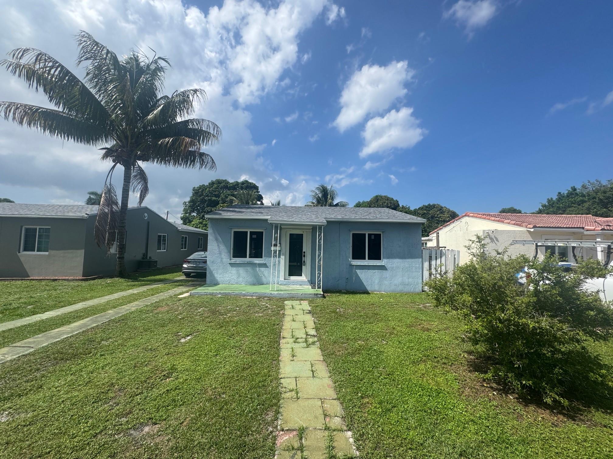 2835 Polk St Hollywood FL 33020 | F10523386