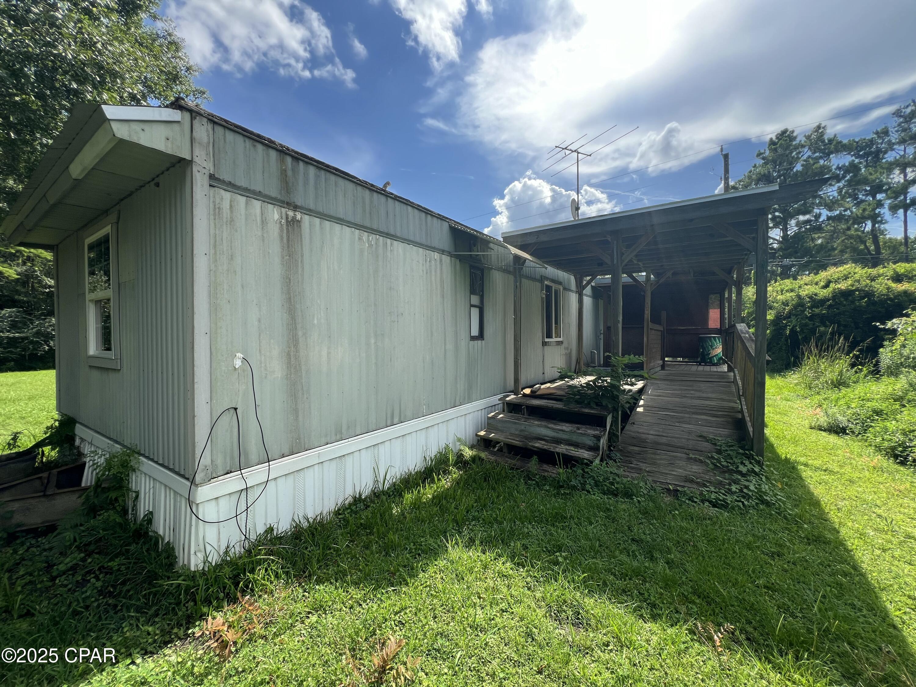 Image 27 For 213 Hwy 77  