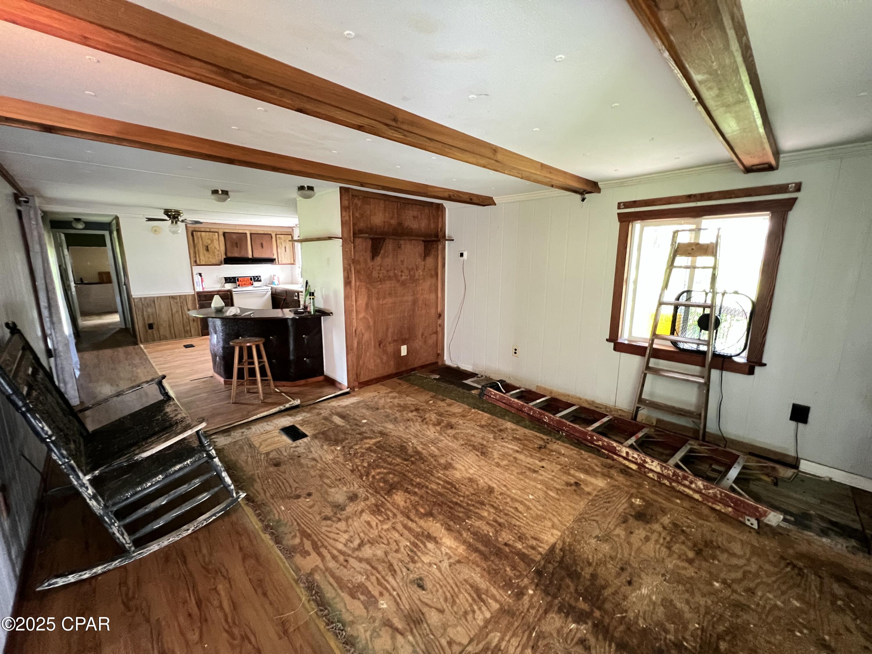 Image 31 For 213 Hwy 77  