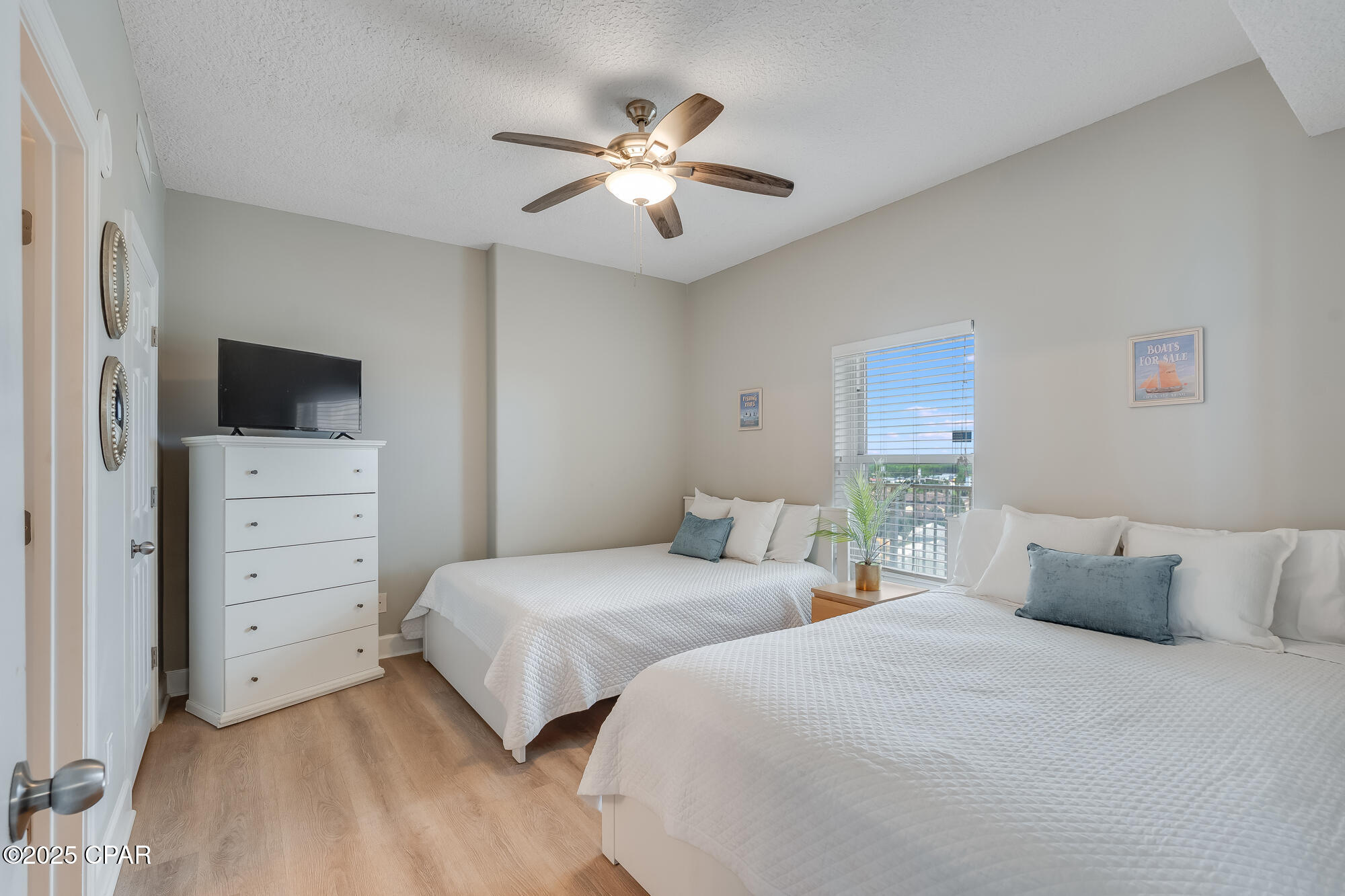 Image 14 For 17643 Front Beach  1202