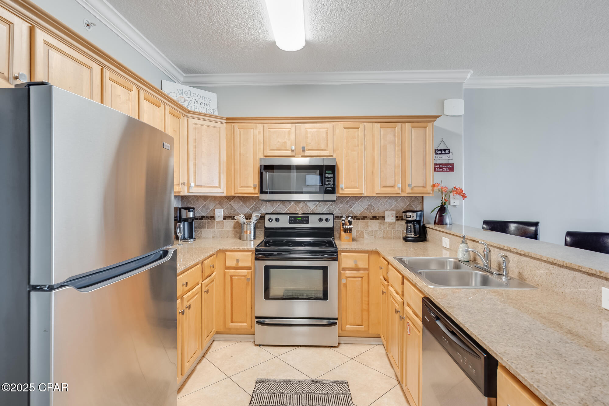 Image 21 For 17643 Front Beach  1202