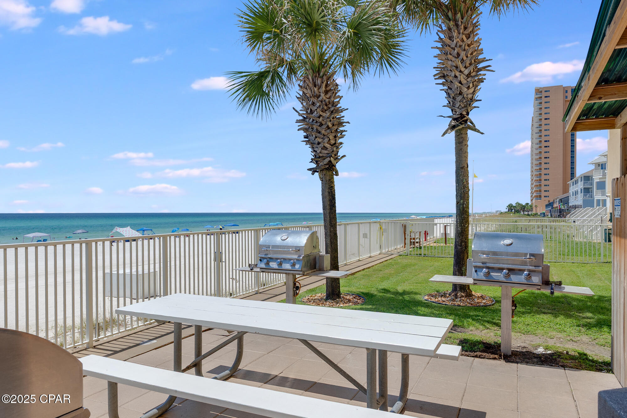 Image 37 For 17643 Front Beach  1202