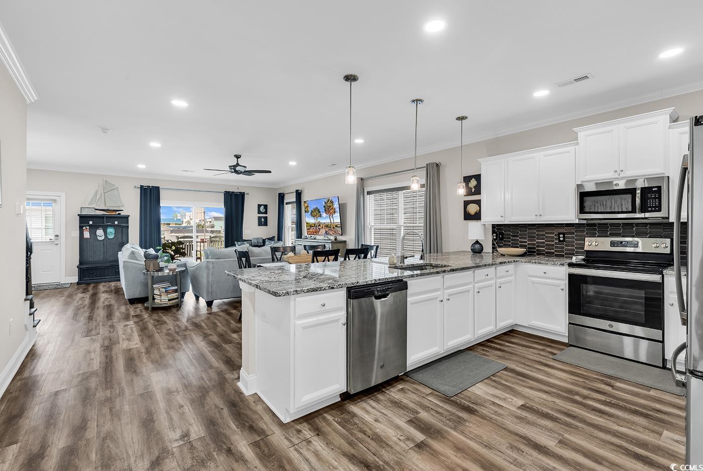 156 Garden City Retreat Dr. 