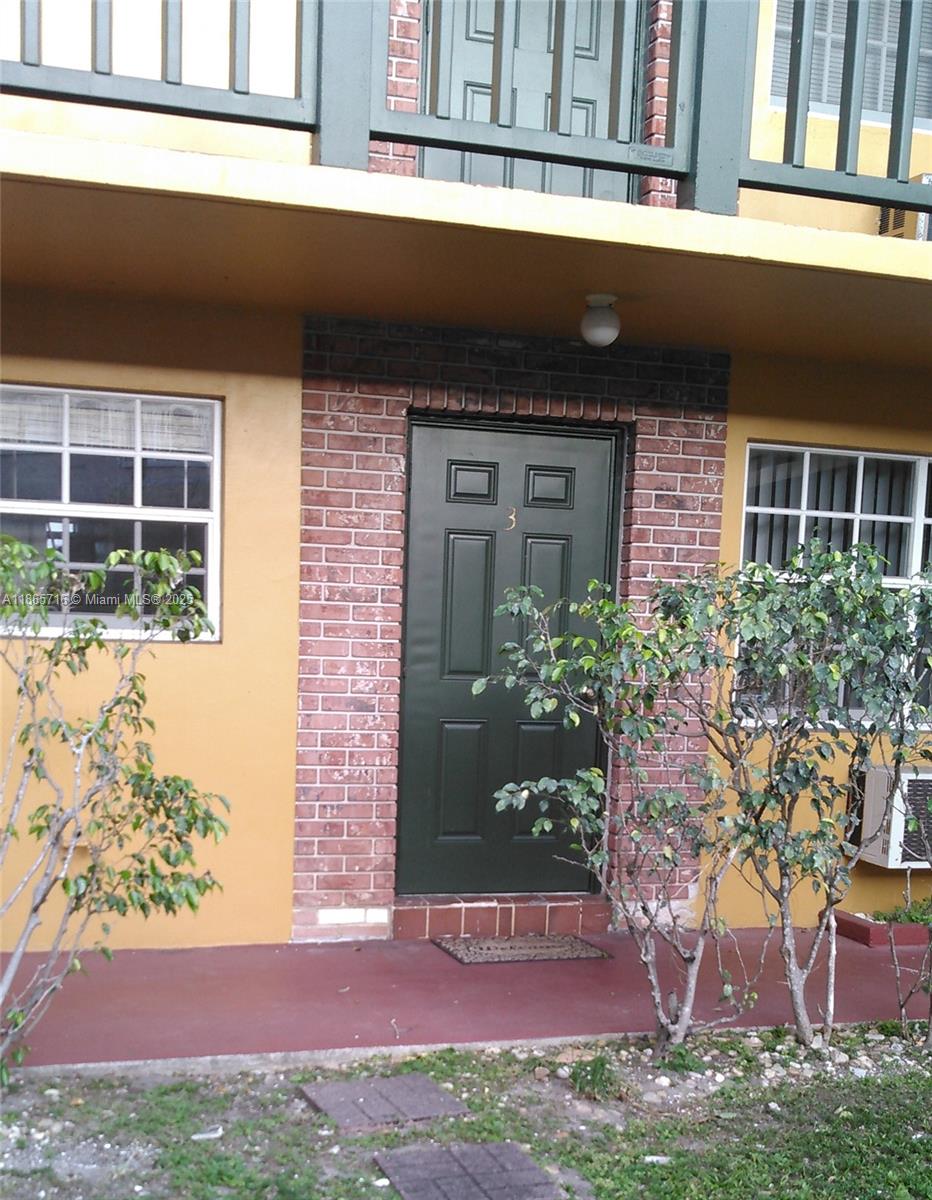 Driftwood Arms Condo