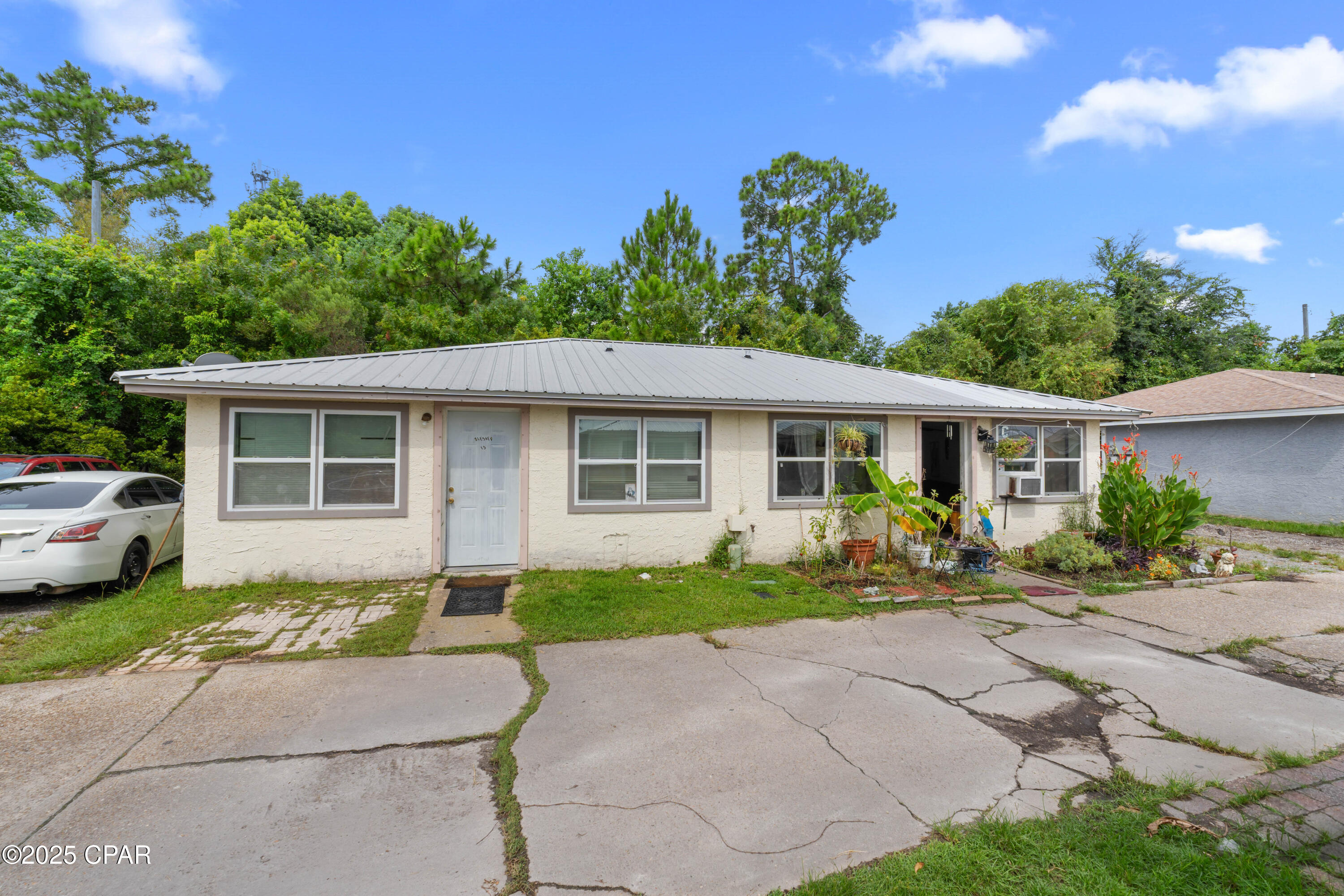 Image 1 For 715 13th Street 12-13