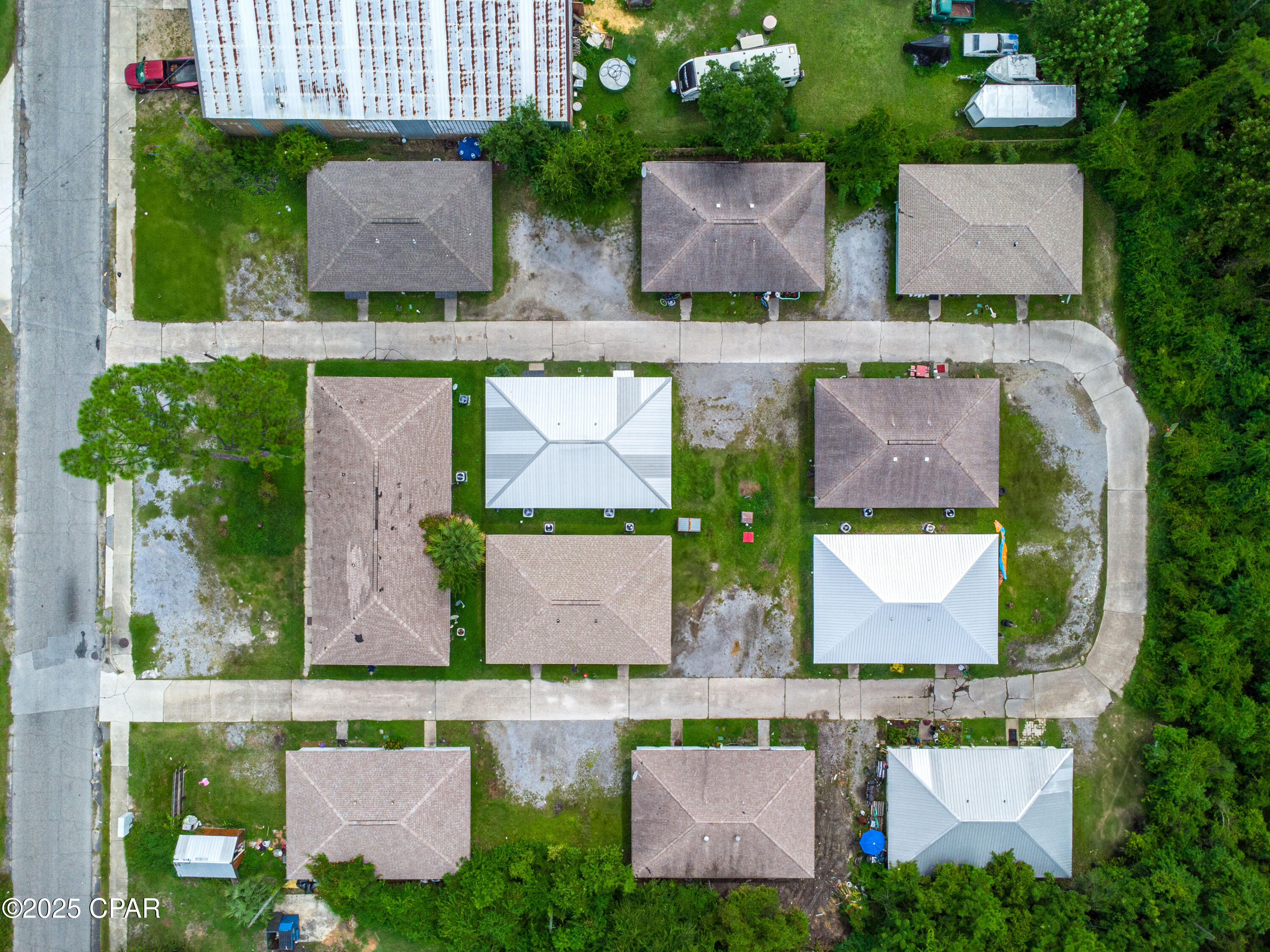 Image 5 For 715 13th Street 12-13