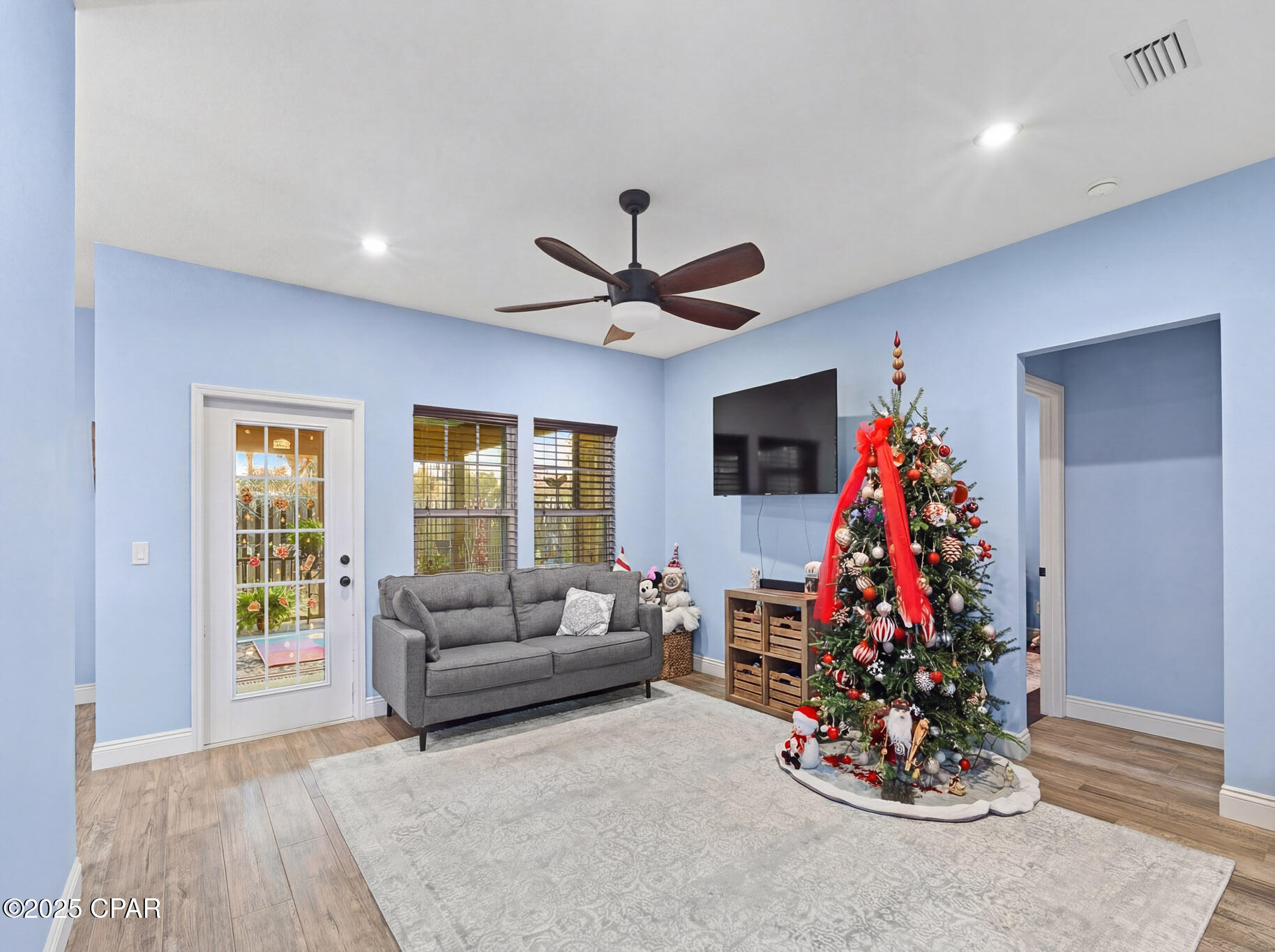 Image 12 For 1008 10th Street